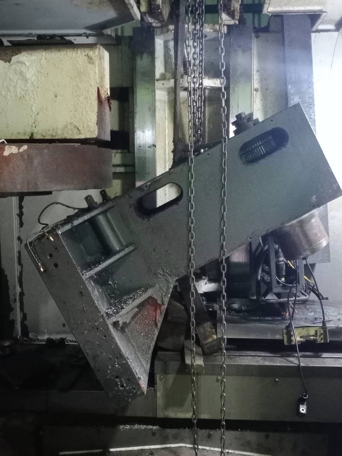 HARDFORT CNC ซ่อมระบบทางกลแกน Z อาการแกน LOAD ผิดปกติ ฝืด Motor over current