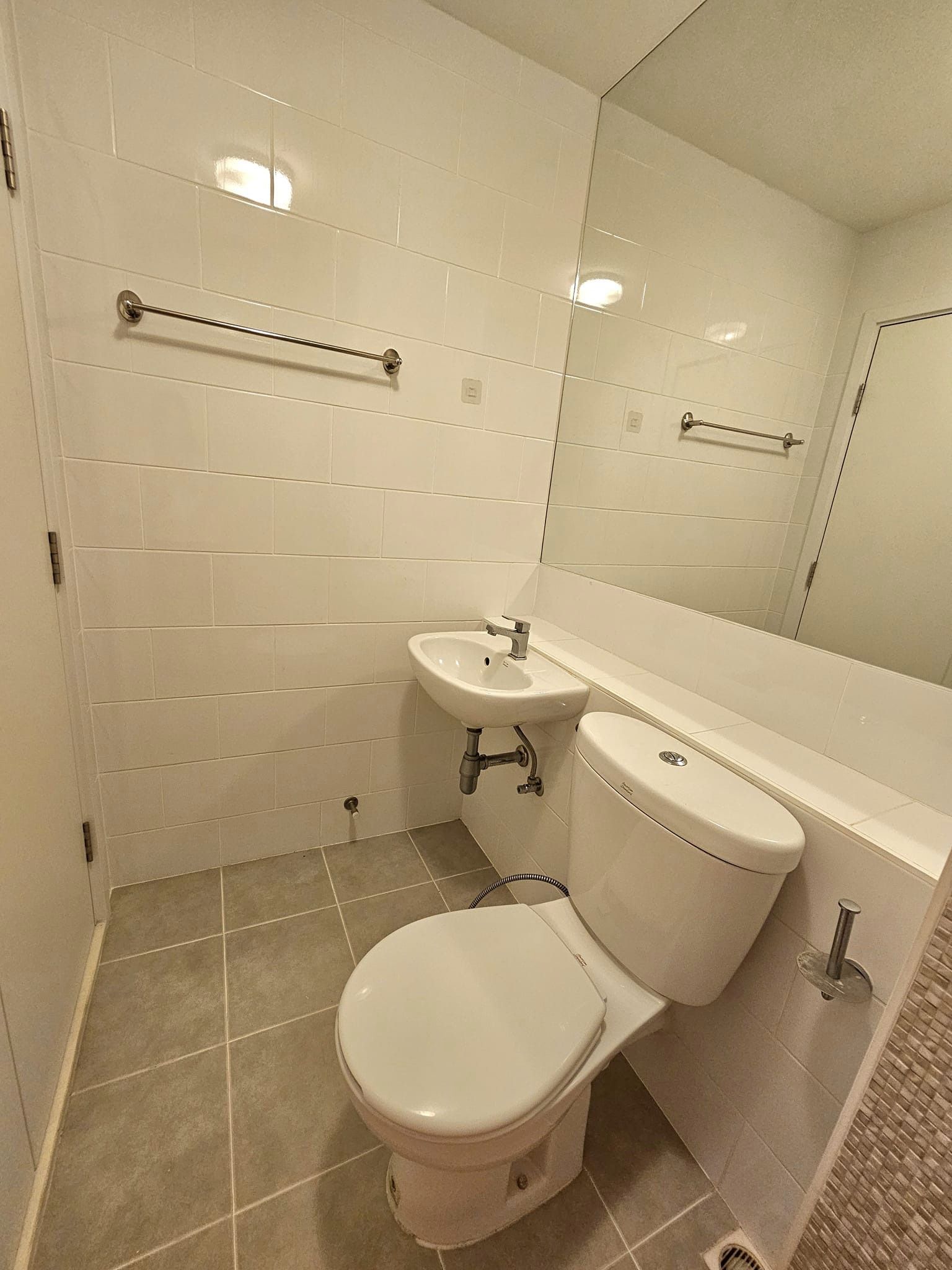 ให้เช่าคอนโด Plum Condo Central Station (พลัม คอนโด เซ็นทรัล สเตชั่น) ตกแต่งเฟอร์ครบ ห้องใหม่มีเครื่องซักผ้า จองด่วน