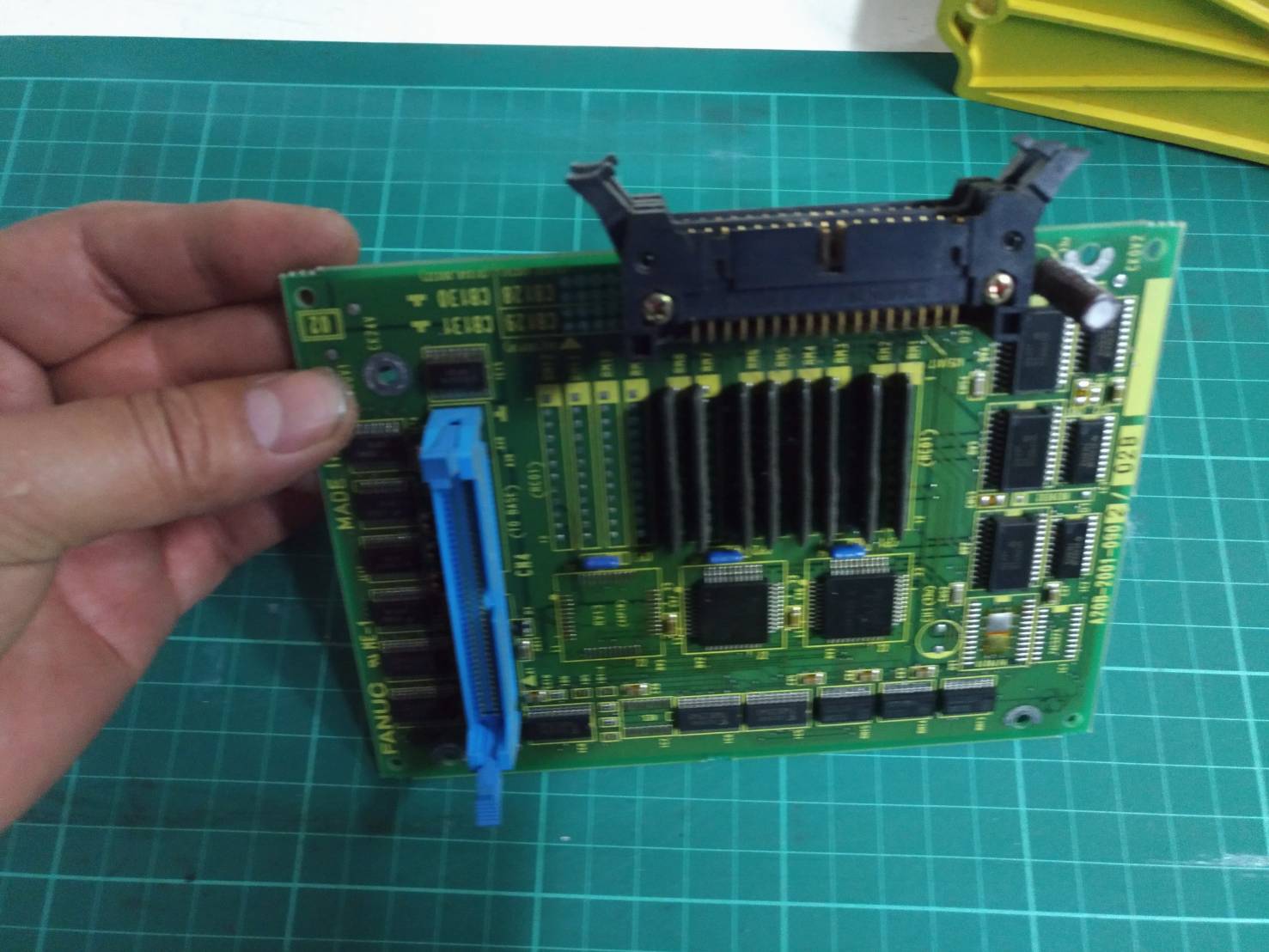 FANUC A20B-2001-0902