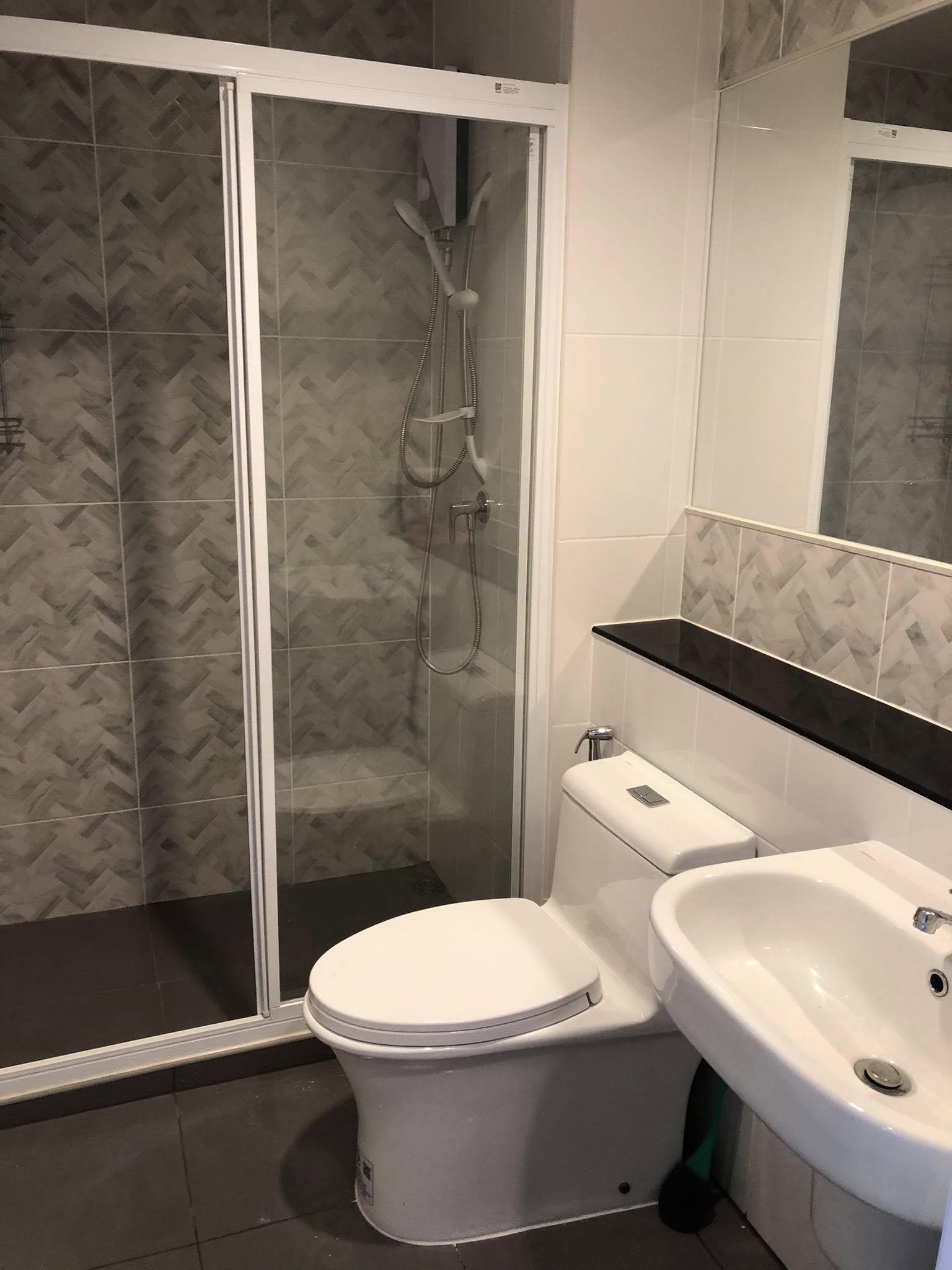 ให้เช่าคอนโด Regent home bangna (รีเจ้นท์ โฮม บางนา) 1ห้องนอน / 1ห้องน้ำ ขนาด 28 ตรม. ชั้น 5 ตึก D ค่าเช่า 9,500 ต่อเดือน รถไฟฟ้าBTSบางนา