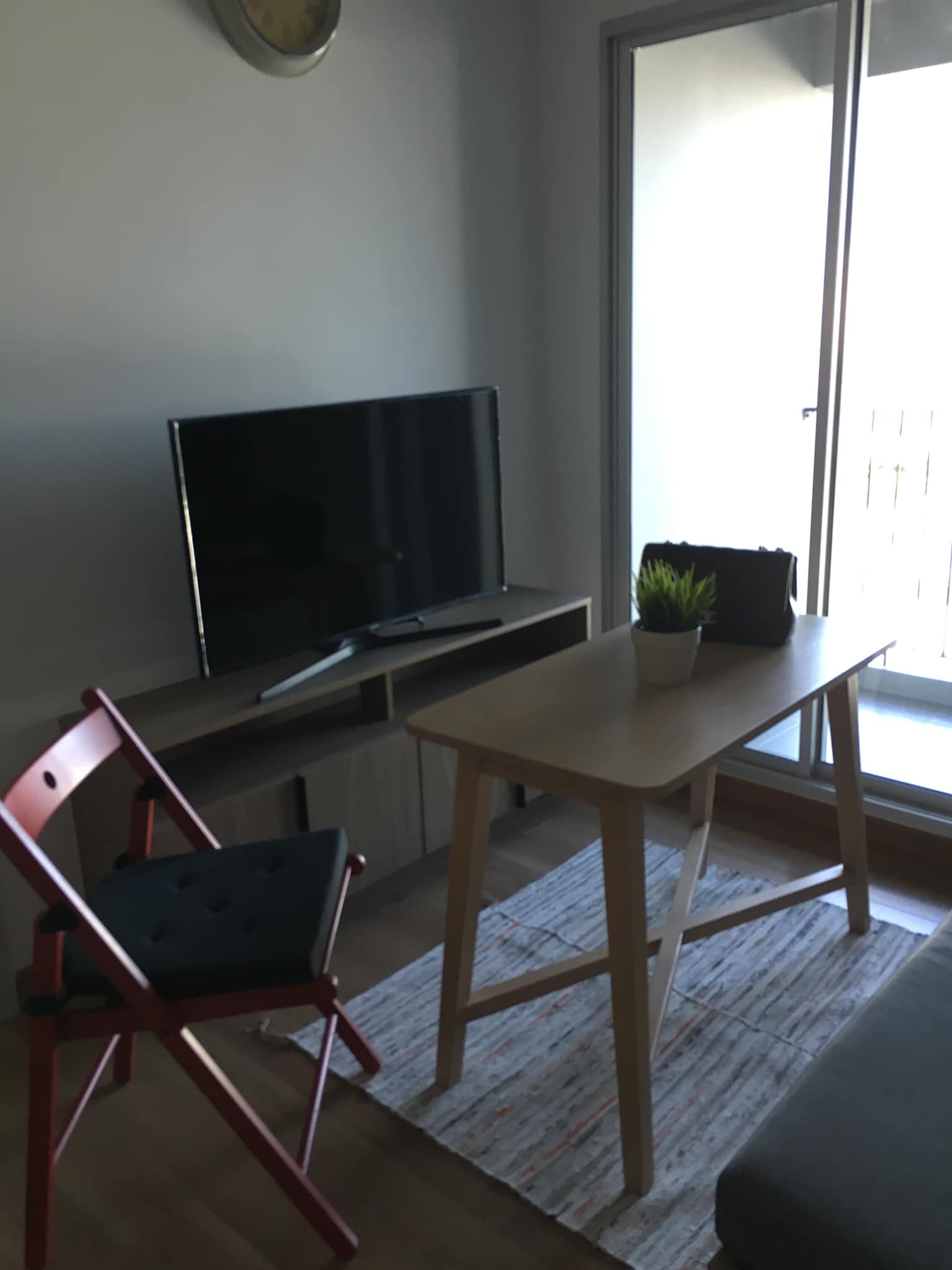 ให้เช่าคอนโด Chapter One the Campus Ladprao 1 (แชปเตอร์วัน เดอะแคมปัส ลาดพร้าว 1) - ตกแต่งเฟอร์ครบห้องมีเครื่องซักผ้าพร้อม