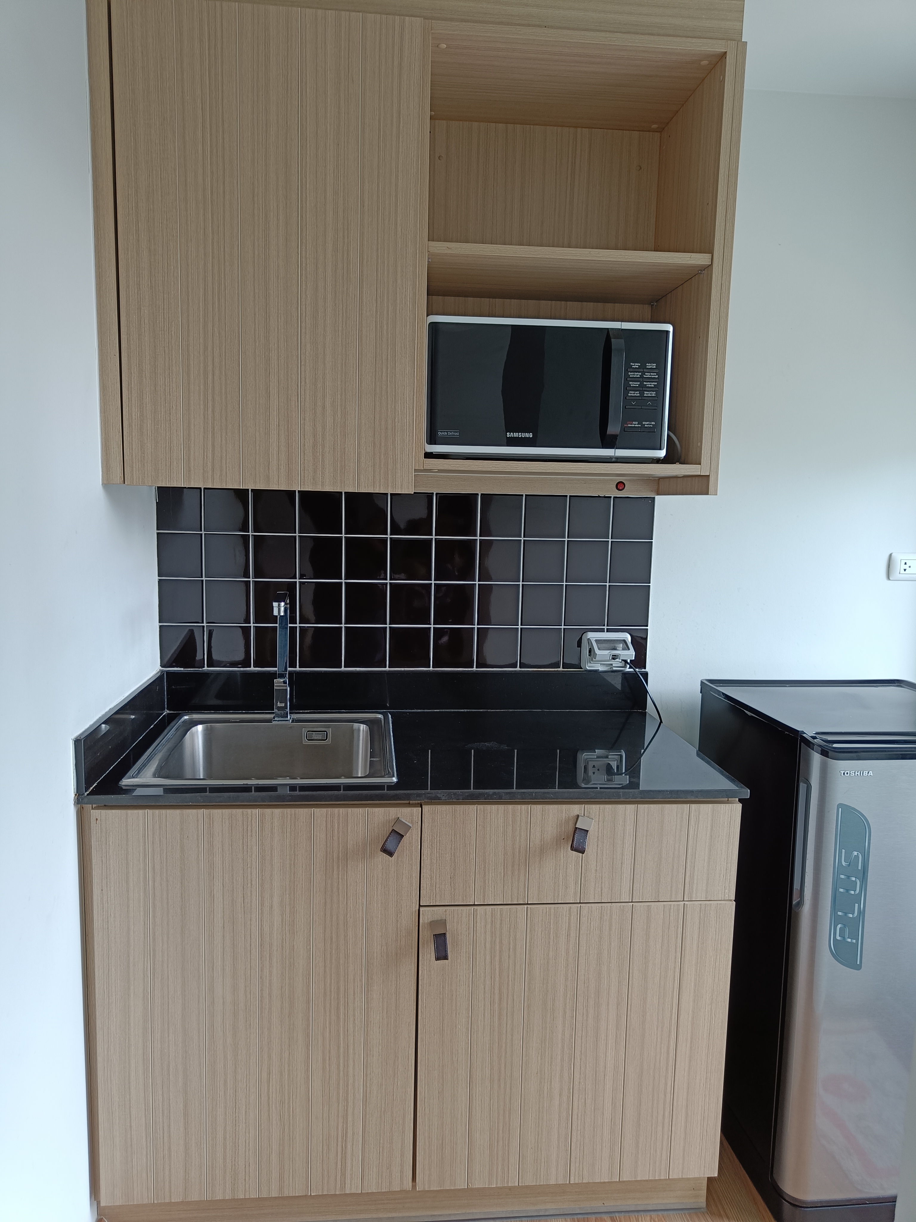 ให้เช่าคอนโด Unio Sukhumvit 72 (ยูนิโอ สุขุมวิท 72) - โซนพื้นที่ BTS แบริ่ง - ห้องแบบ Studio 1ห้องน้ำ - ขนาดห้อง 23 ตรม. ชั้น 2 ตึก D