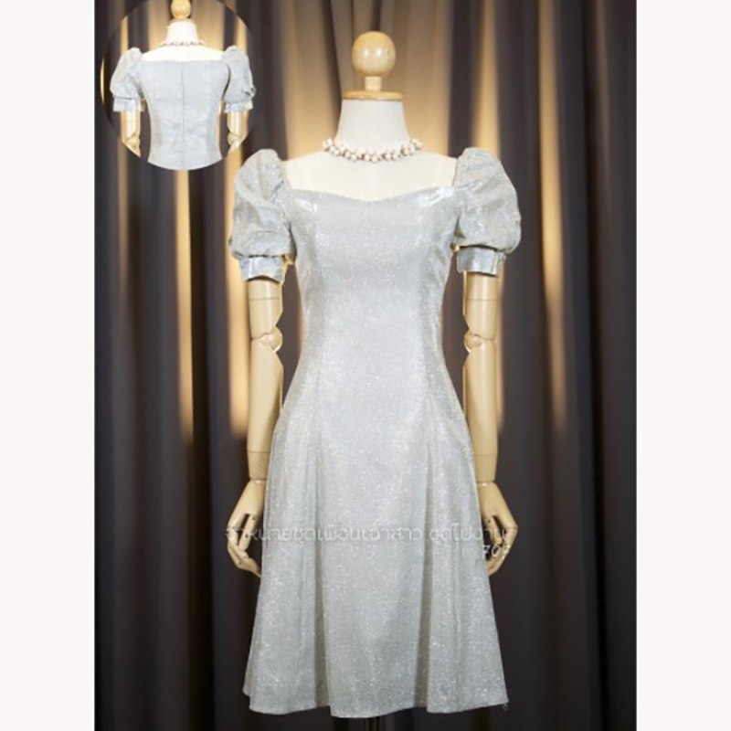 kudapy เดรสสั้นสีเทาเงิน/สีฟ้า/สีทองแชมเปญ/สีม่วงอ่อน แขนตุ๊กตา ทรงอกหัวใจ เนื้อผ้า Glitter ละเอียด สวยเด่นแต่ไม่เว่อร์ ผ้าไม่ยืด มีซับใน ไม่บาด ไม่คันผิว