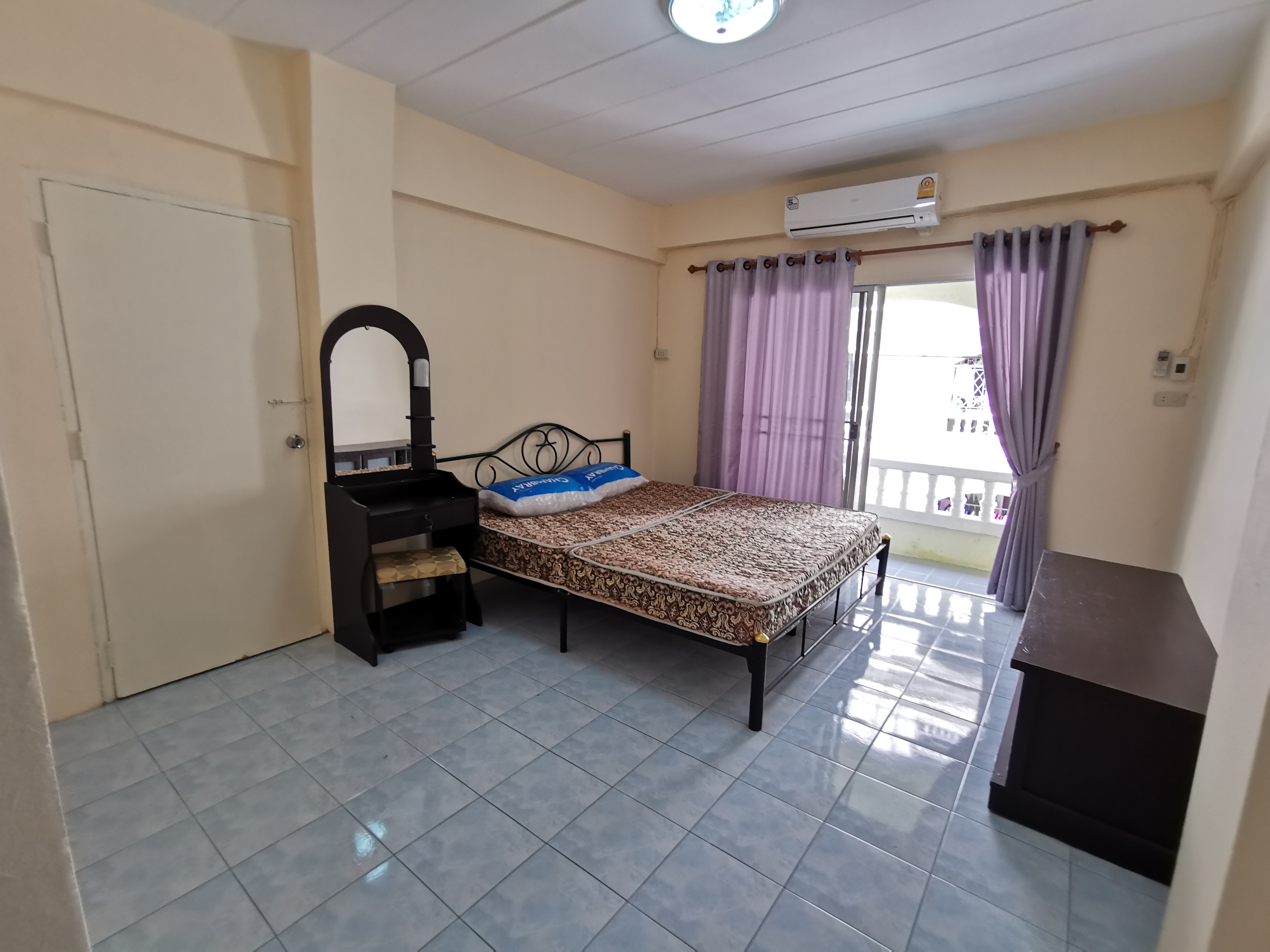 Nirun Residence 4Floor 25 sqm. Mega Bangna Ramkamheang2 Gemopolis Ikea 0909897810