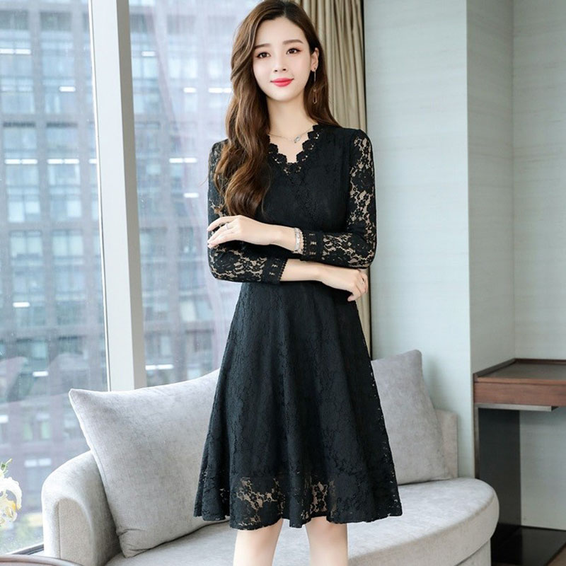 kudapy เดรสสั้นลูกไม้สีดำ เดรสทรงเข้ารูป คอวี แขนยาว แนวเรียบร้อย สวยสง่า ใส่ดูดี