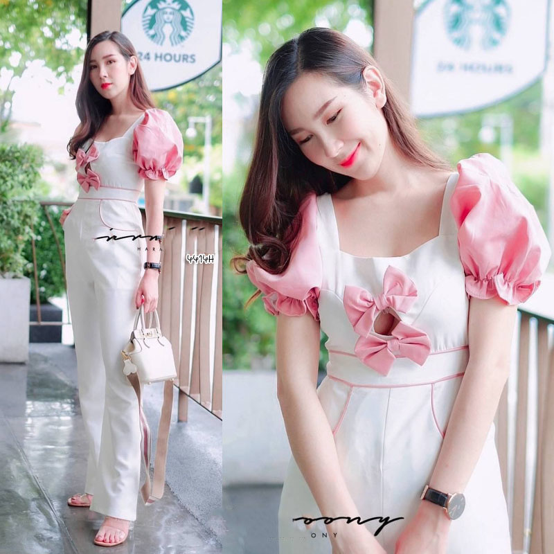 kudapy จั้มสูทขายาวผ้าซาร่าสีขาว ตัดต่อทูโทน กรี๊สสสสมาเลยค่ะชุดนี้ ขายดีตามหากันเยอะสุด