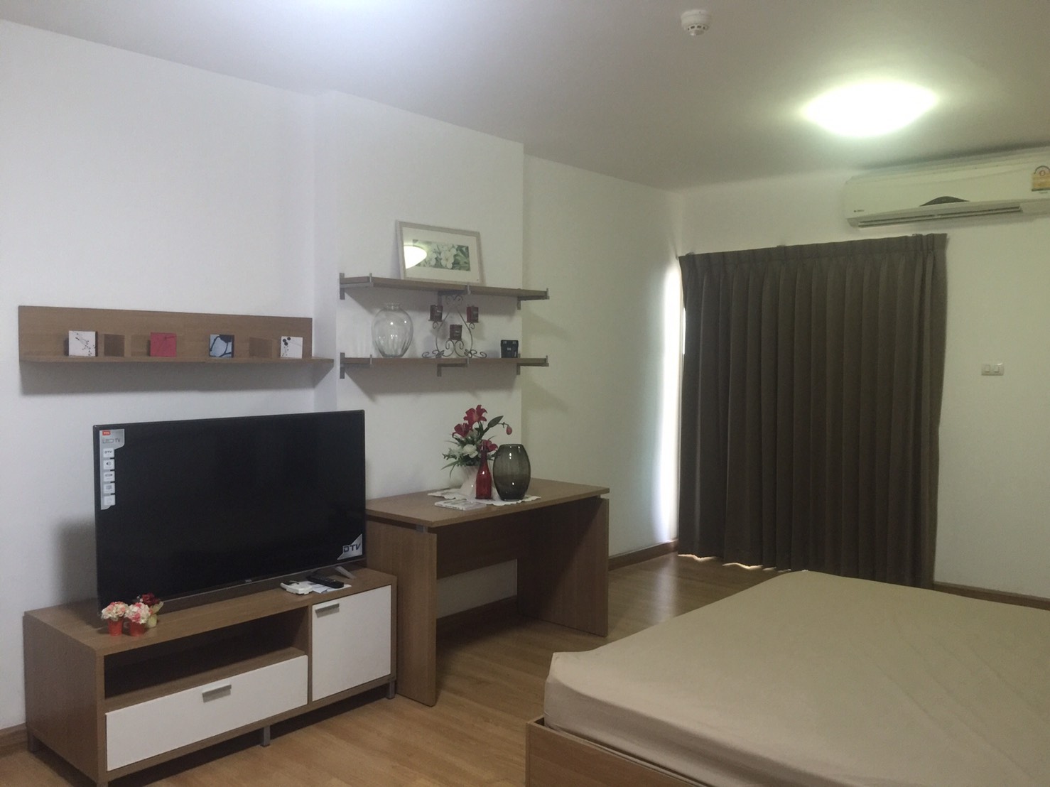 ขาย ศุภาลัย ปาร์ค แยกติวานนท์, Sell Supalai Park Tiwanon เฟอร์นิเจอร์เครื่องใช้ไฟฟ้าพร้อมเข้าอยู่ ( ฟรีโอน )