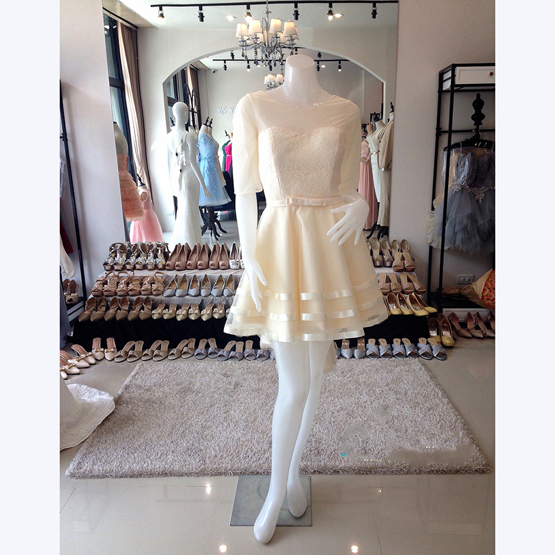 kudapy ชุดราตรีสีครีม แขนยาว หน้าสั้นหลังยาว แบบหน้าสั้น/หลังยาว สวยเก๋ กระโปรงตาข่าย (เชือกผูกหลัง)