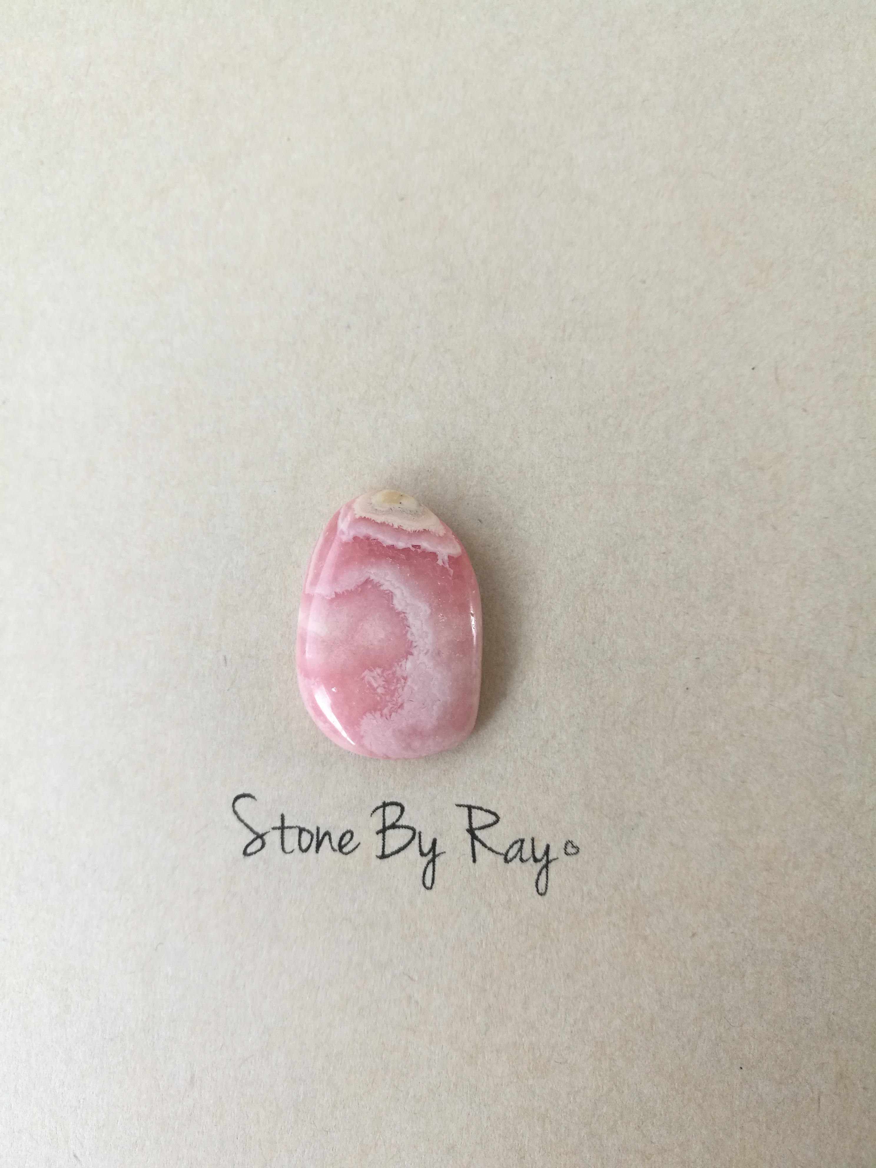 หินโรโดโครไซต์ (Rhodochrosite)