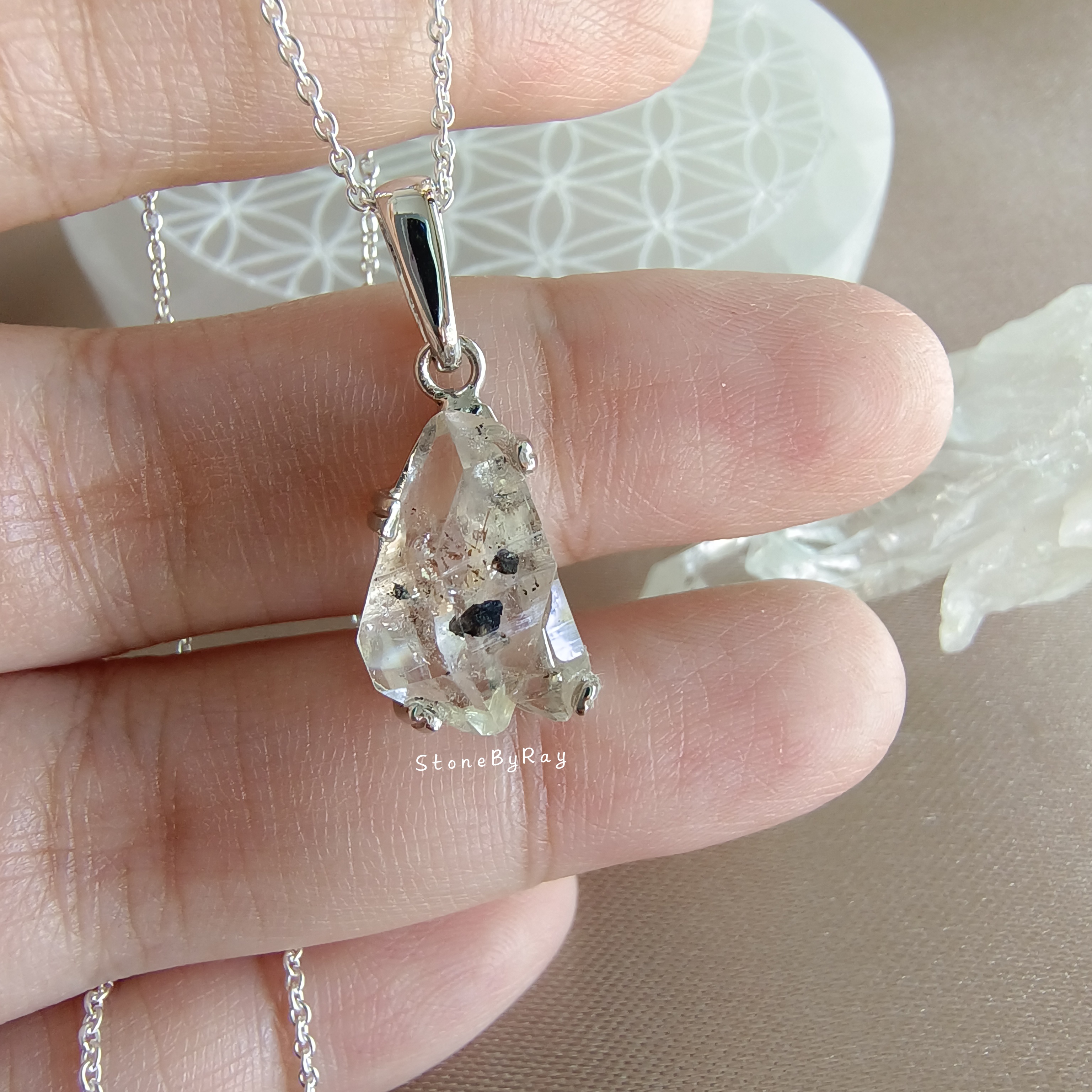 สร้อยคอเงินจี้หินเฮอร์คิเมอร์ไดม่อน Herkimer Diamond