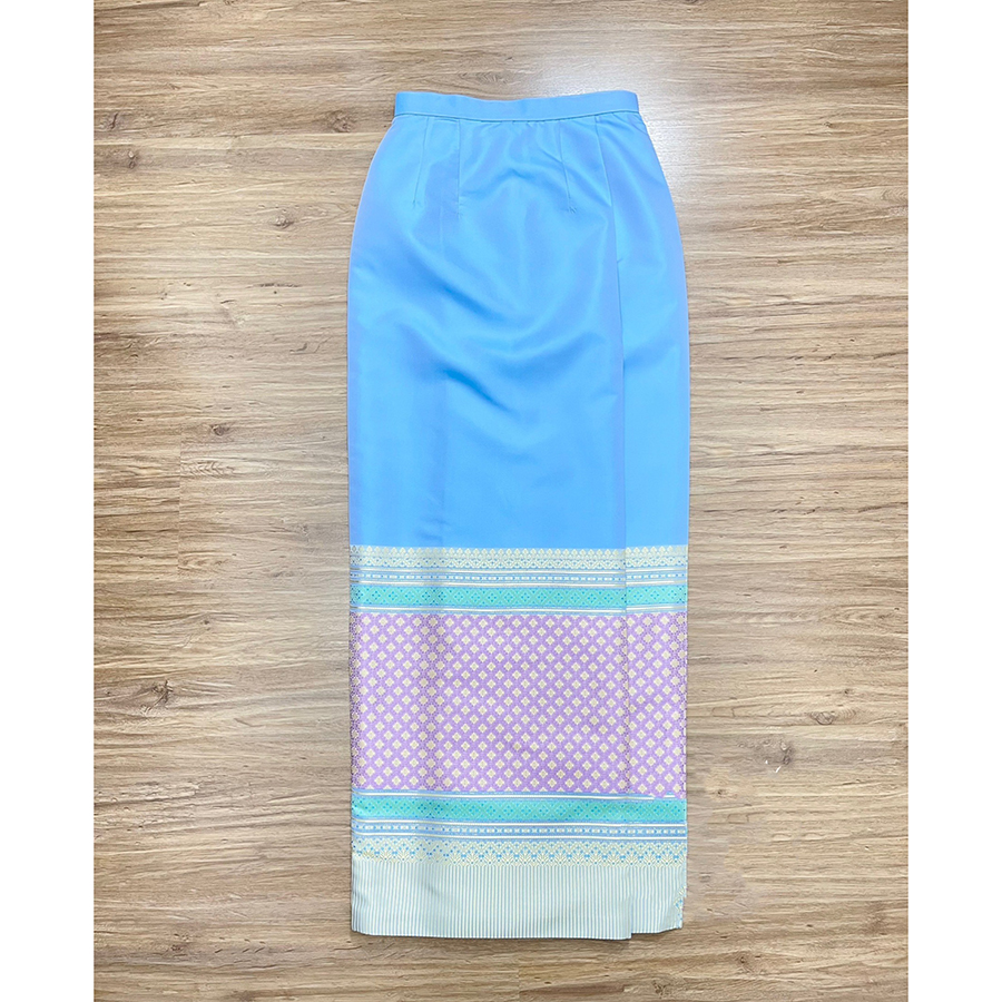 kudapy ชุดไทยสีฟ้าเสื้อ+ผ้าถุงทอลาย ชุดไทยจิตรลดาแขนสั้นสีฟ้าชุดไทยวันแม่ ชุดไปวันแม่ รีบจองเลยนะคะก่อนหมดจร้า