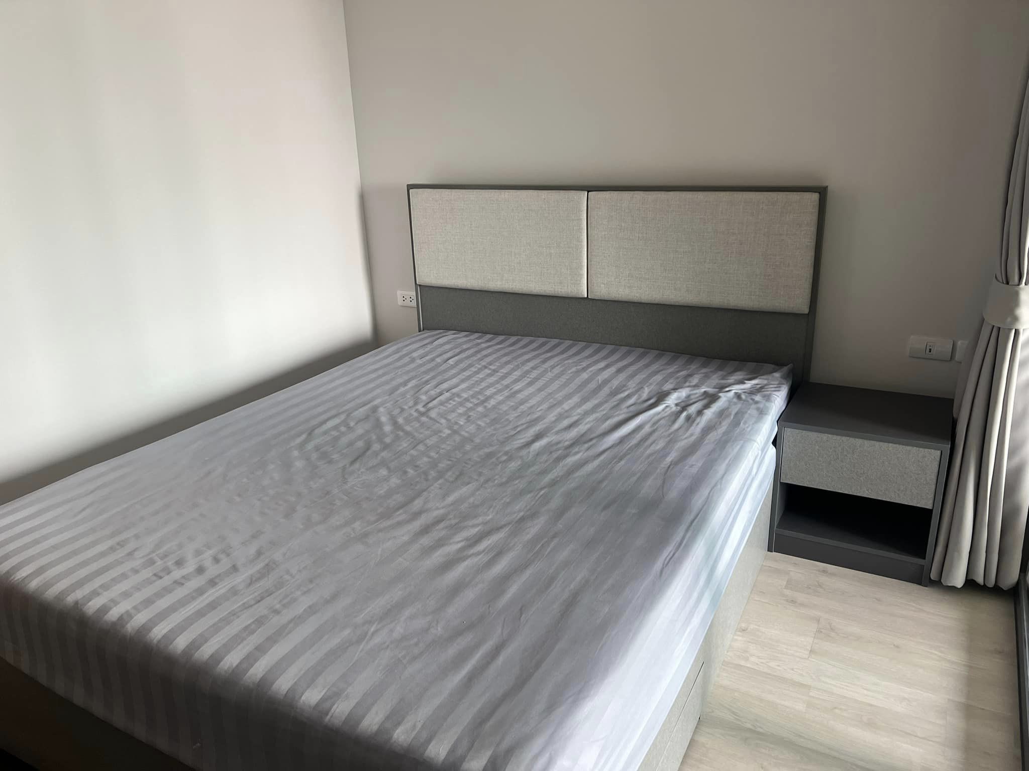 ปล่อยเช่าคอนโด IDEO Ratchada - Sutthisan (ไอดีโอ รัชดา - สุทธิสาร) - เฟอร์เครื่องใช้ไฟฟ้าครบครั้น - การเดินทาง: 450 m. จากรถไฟฟ้า MRT สุทธิสาร