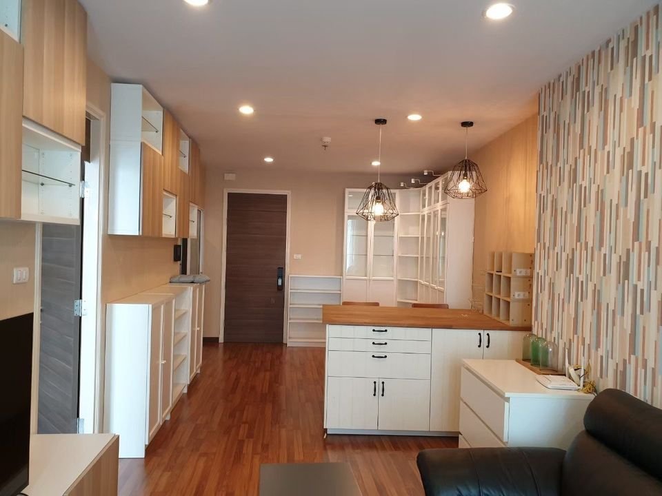 ปล่อยเช่าคอนโด Supalai Prima Riva (ศุภาลัย พรีมา ริวา) พระราม 3 - 1ห้องนอน 1ห้องน้ำ 1ห้องนั่งเล่น - ขนาดห้อง 63 ตรม. ชั้น 35 - ให้เช่า 22,000 ต่อเดือน สัญญาขั้นต่ำ 1 ปี