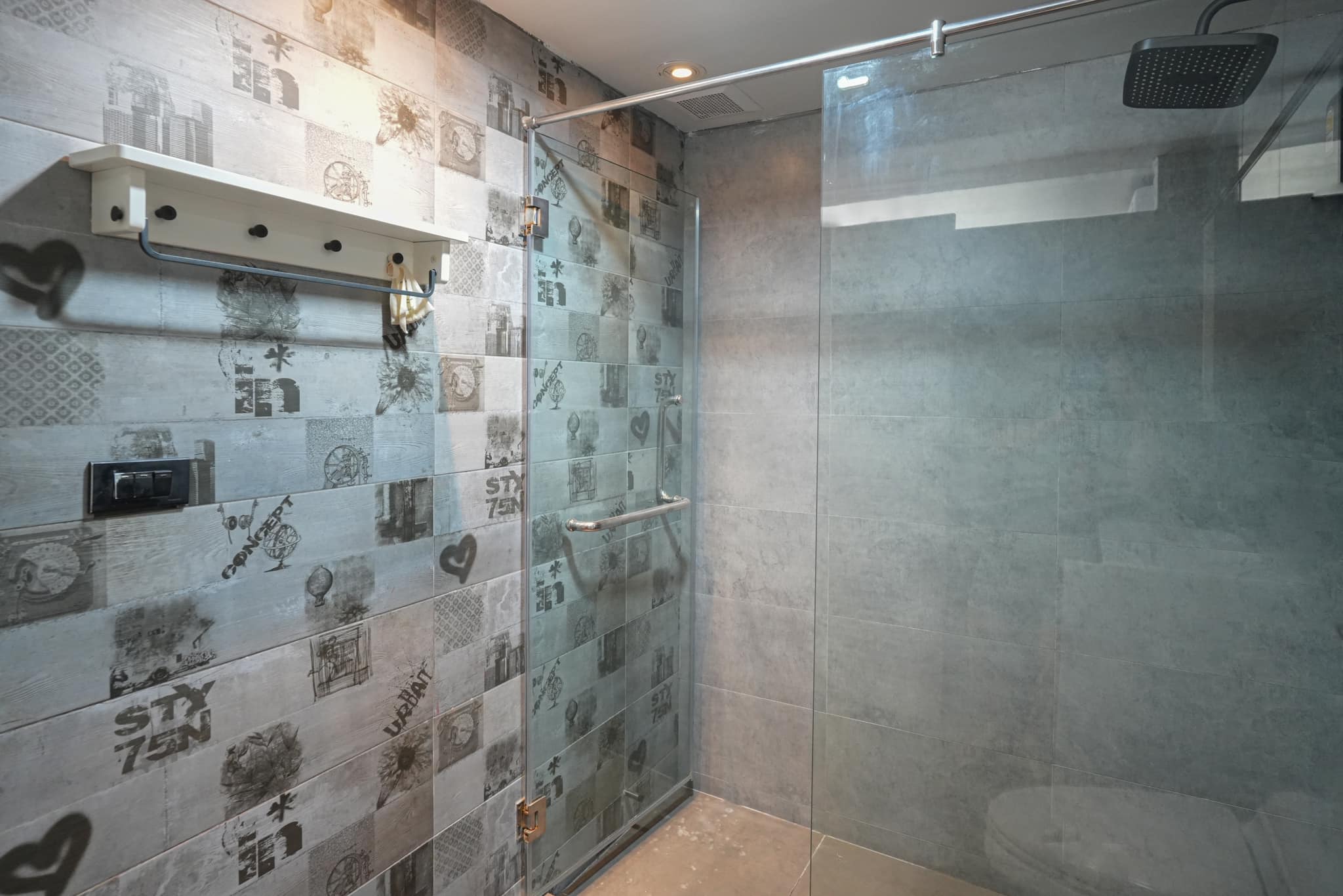 ปล่อยเช่าคอนโด Ratchada Orchid (รัชดา ออร์คิด) - 2ห้องนอน 1ห้องน้ำ 1ห้องนั่งเล่น - ใกล้ MRT สุทธิสาร - ขนาดห้อง 70 ตรม. ชั้น 10 ตึก A