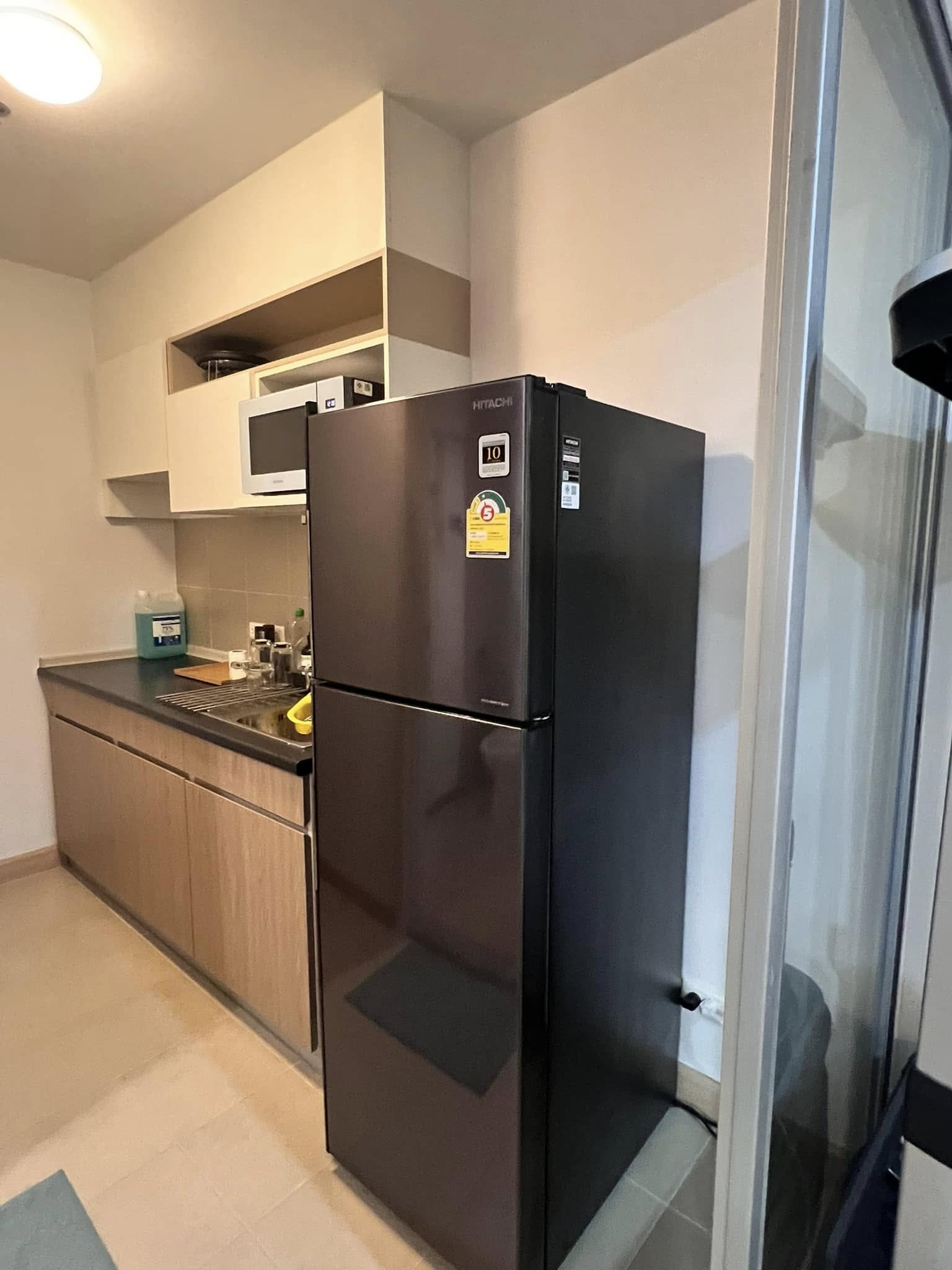 ให้เช่าห้องแบบ 1ห้องนอน 1ห้องน้ำ 1ครัวแยก โซนพื้นที่ MRT พระราม 9 คอนโด Supalai Veranda Rama 9 (ศุภาลัย เวอเรนด้า พระราม 9) ขนาดห้อง 37 ตรม. ชั้น 21 ตึก B