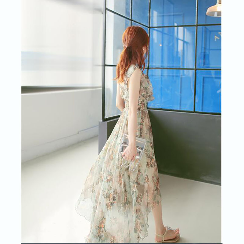 kudapy เดรสสั้น สีเขียว ผ้าชีฟองหน้าสั้นหลังยาว คอวีระบาย ลายดอกไม้น้ำตาลอมเหลือง สวยหวานดูดี