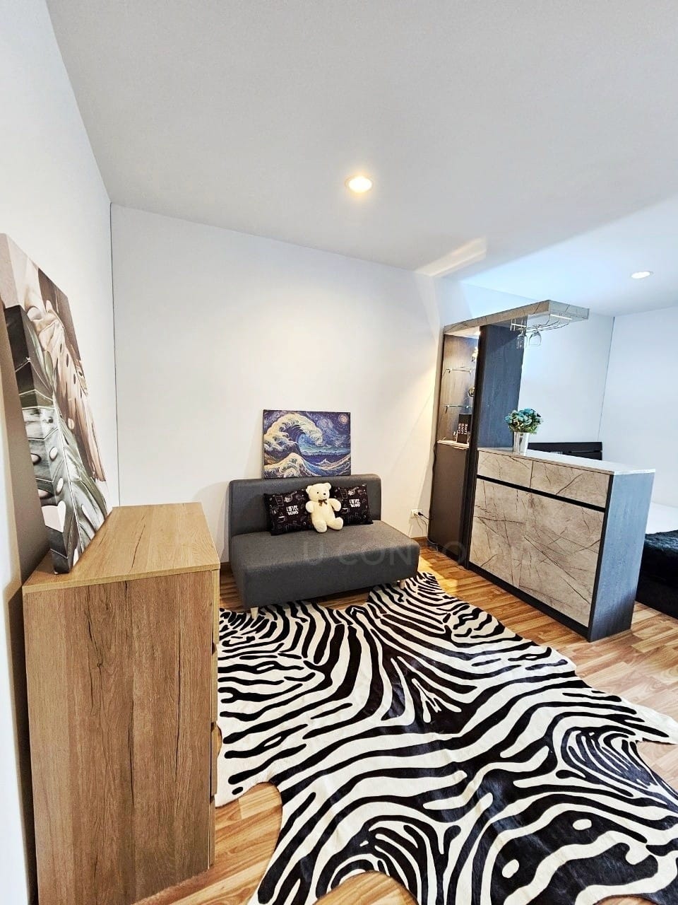 ปล่อยเช่าคอนโด ยู คอนโด @ แยกเกษตร (You Condo @ Yak Kaset) - ห้องครัวแยกทำเลดีเฟอร์เครื่องใช้ไฟฟ้าครบครั้น - การเดินทาง: ใกล้ BTS เสนานิคม