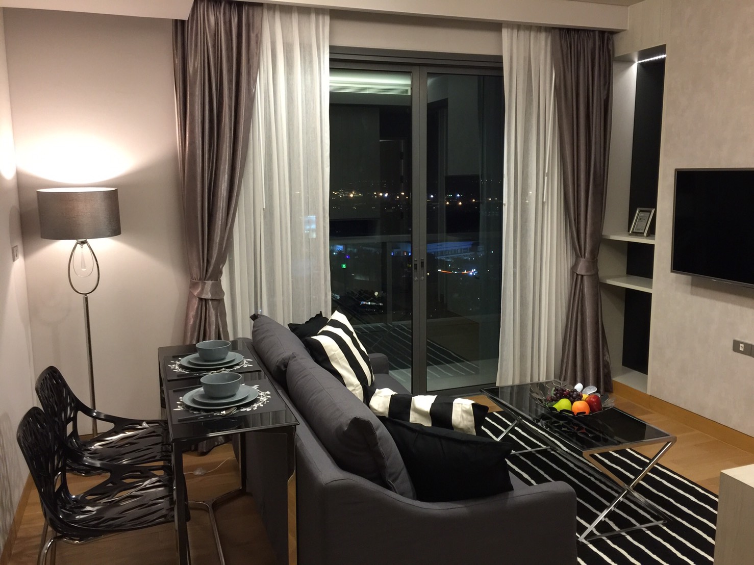 ให้เช่า / Rent THE LUMPINI 24 2Bedrooms Fully furniture