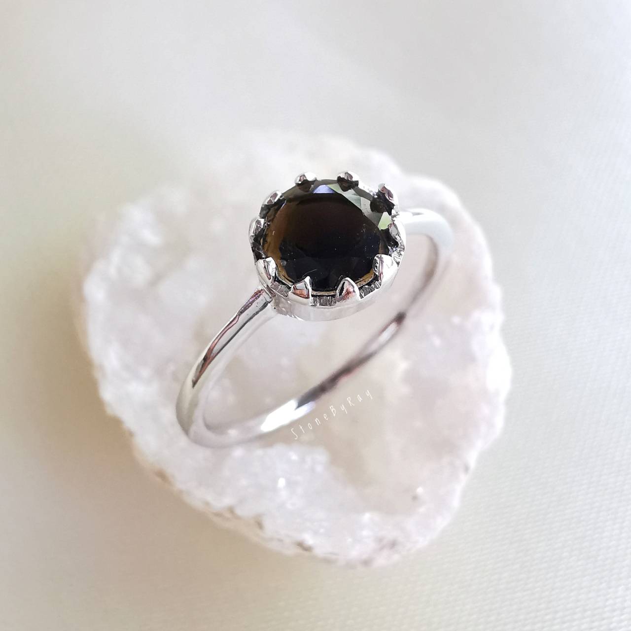 แหวนเงินหินสะเก็ดดาว Tektite