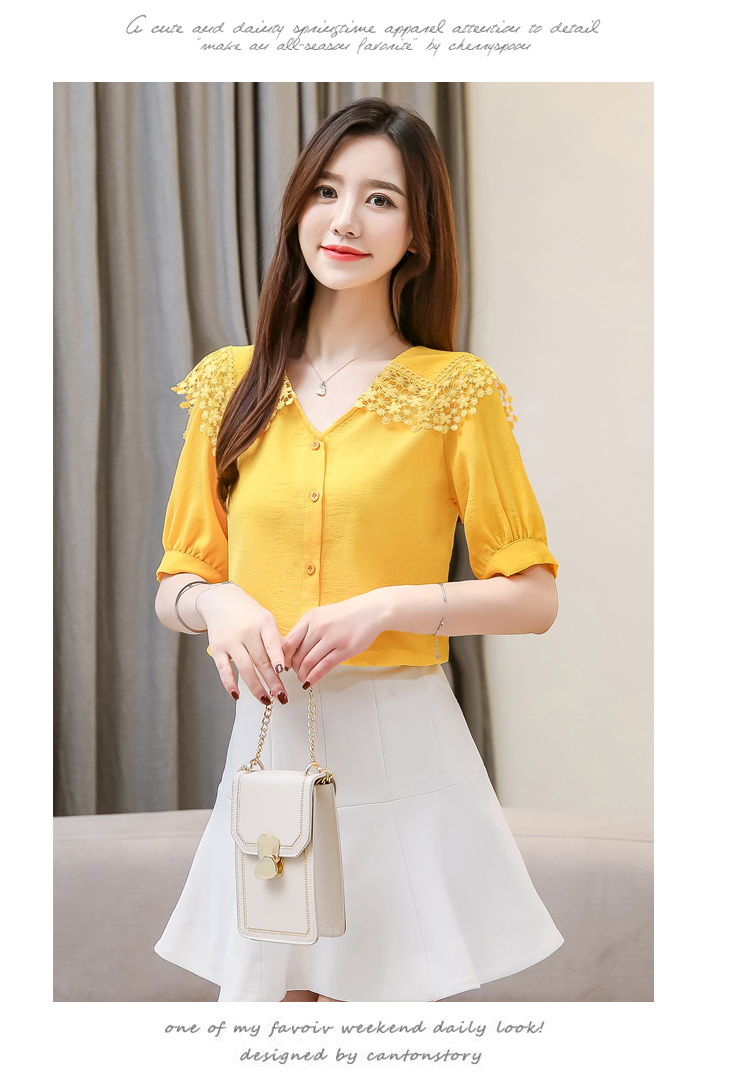 เสื้อสีเหลือง ผ้าคอตตอนทอเนื้อดีมาก กระดุมผ่าหน้าตลอดตัว