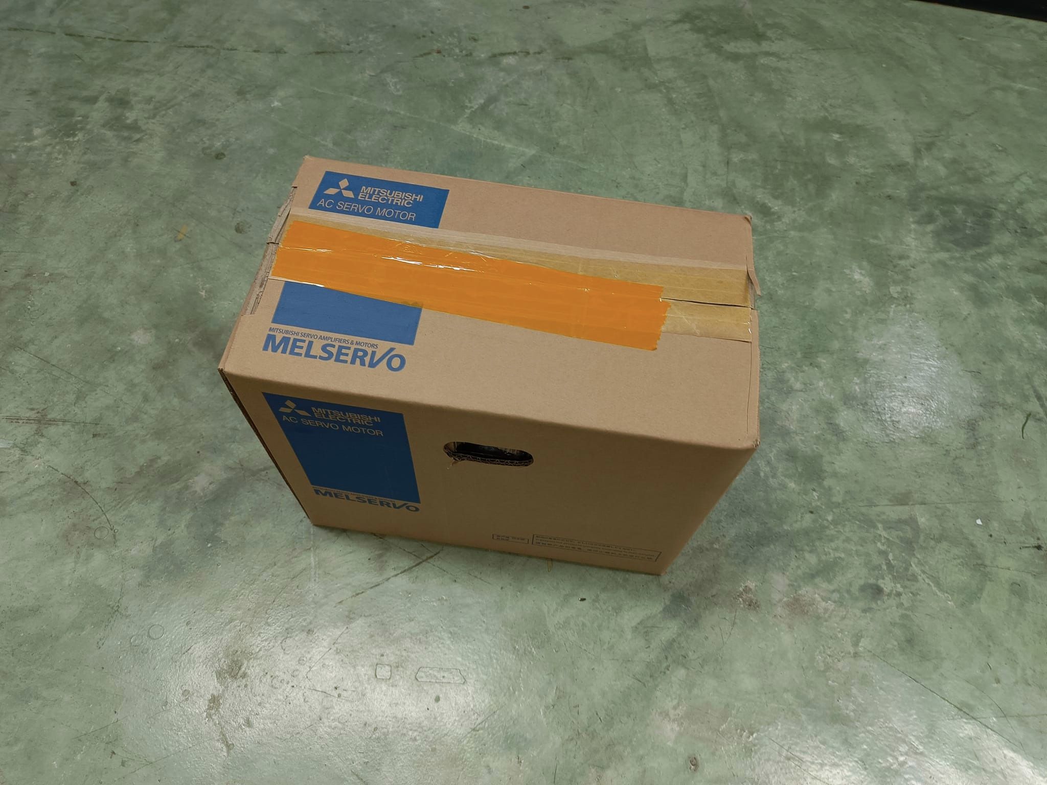 MITSUBISHI HF204S-A48 ( ENCODER OSA18-100 )