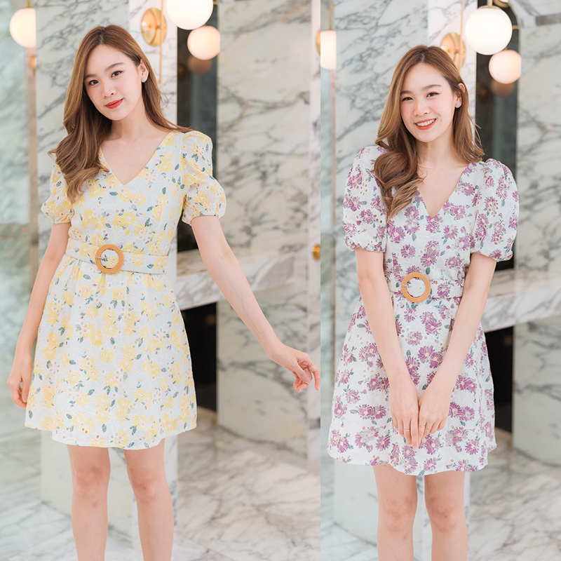 kudapy เดรสสั้นสีม่วง/สีเหลือง ผ้าฉลุพิมพ์ลายดอก+เข็มขัด