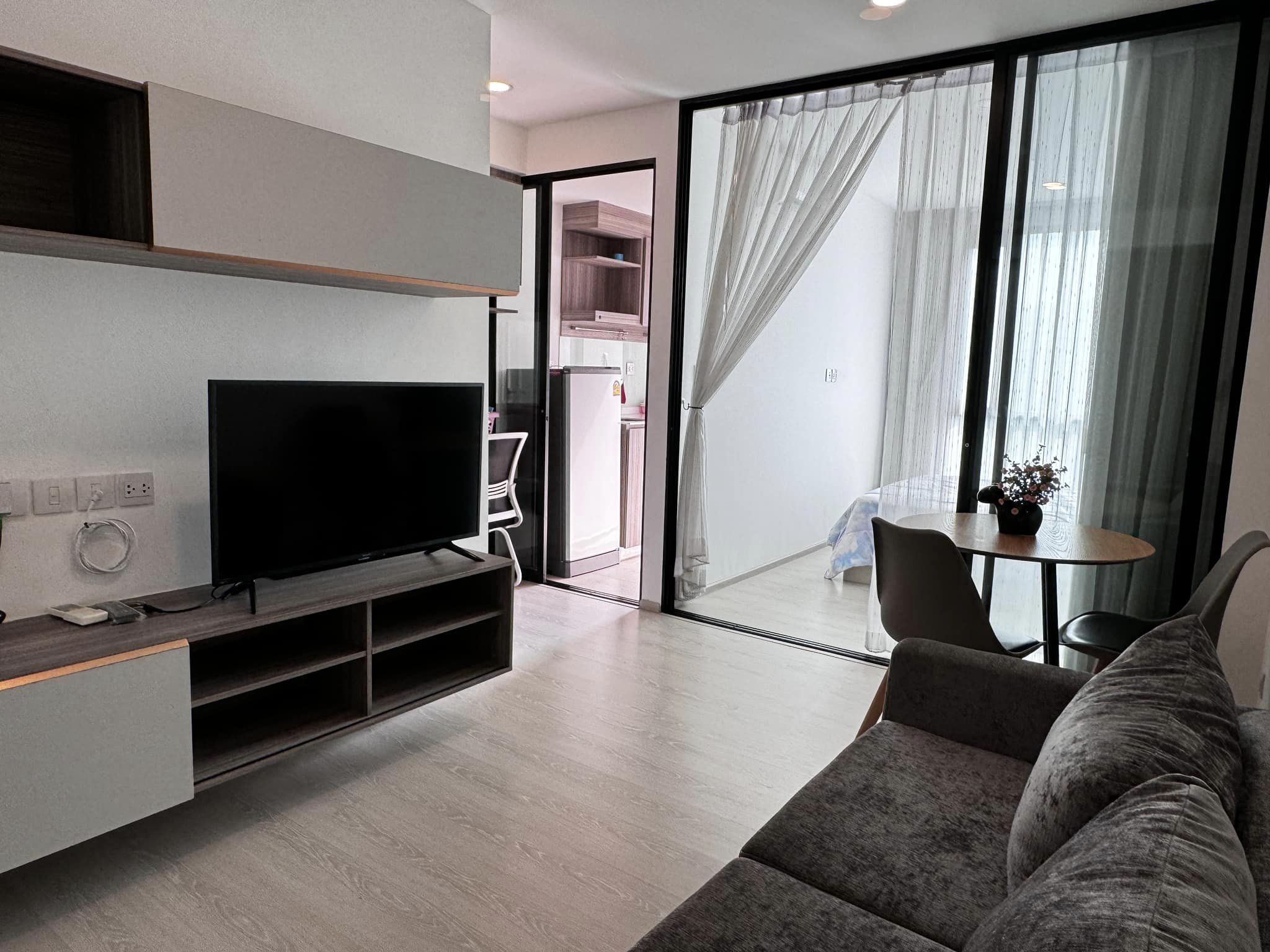 ให้เช่าคอนโด ไนท์บริดจ์ พหลโยธิน-อินเตอร์เชนจ์ - Knightsbridge Phaholyothin Interchange - ห้องสวยน่าอยู่ตรงข้ามโลตัสหลักสี่ - ใกล้มหาวิทยาลัยศรีปทุมและมหาวิทยาลัยเกริก