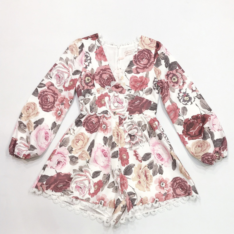 kudapy จั้มสูทขาสั้นสีชมพู/สีขาว แขนยาว แต่งระบายลูกไม้ลายดอกไม้