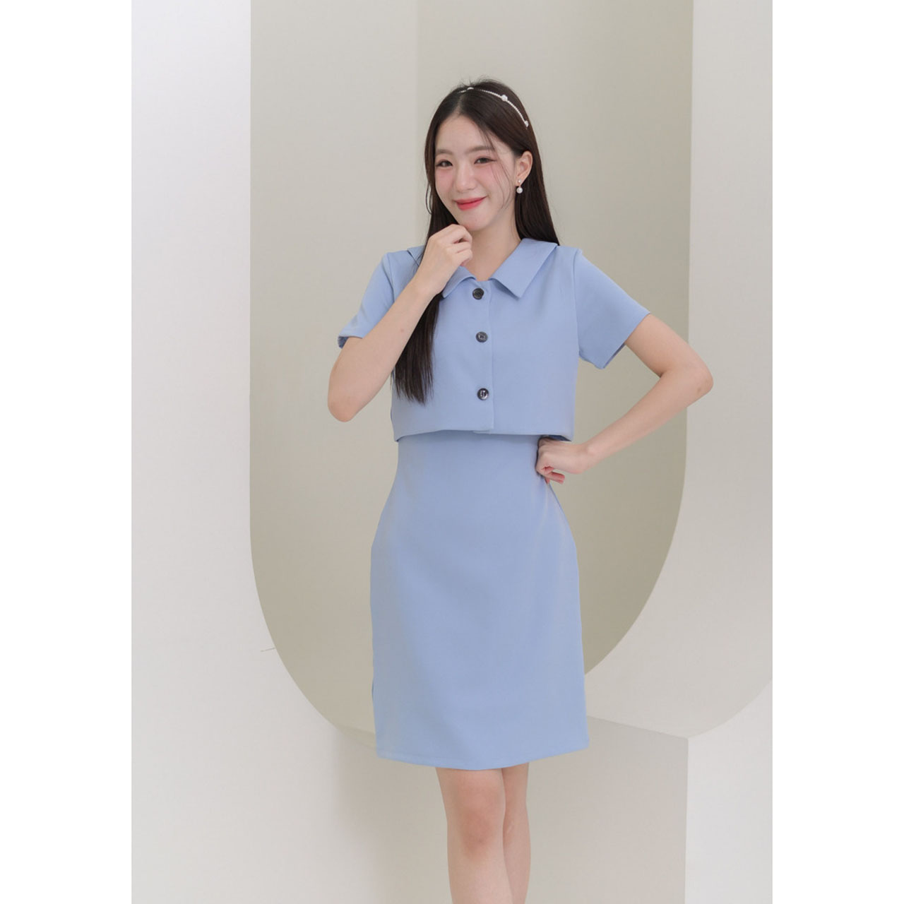 kudapy เดรสแขนสั้นคอปก ตัวเสื้อกระดุมปลดได้จริง คลาสสิกสไตล์มินิมอล ผ้าเนื้อไม่หนาไม่บาง เป็นผ้าเนื้อนิ่มใส่สบาย มีซับในทั้งตัว