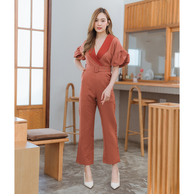 kudapy จั้มสูทขายาวสีชมพู/สีน้ำตาล คอปกแขนตุ๊กตากางเกงขายาวบาน