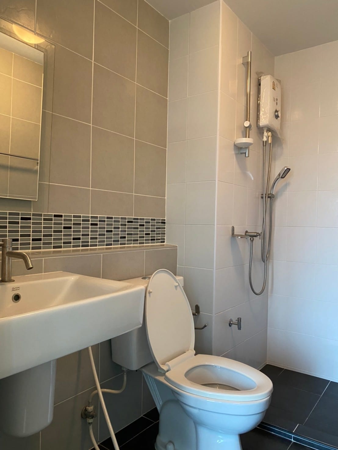 ปล่อยเช่าคอนโด Dcondo Campus Resort Ratchapruek-Charan 13 (ดีคอนโด แคมปัส รีสอร์ท ราชพฤกษ์-จรัญฯ13) - 1ห้องนอน 1ห้องน้ำ 1ห้องนั่งเล่น - ใกล้ BTS MRT บางหว้า จรัญ13 - ขนาดห้อง 30 ตรม. ชั้น 4 ตึก A