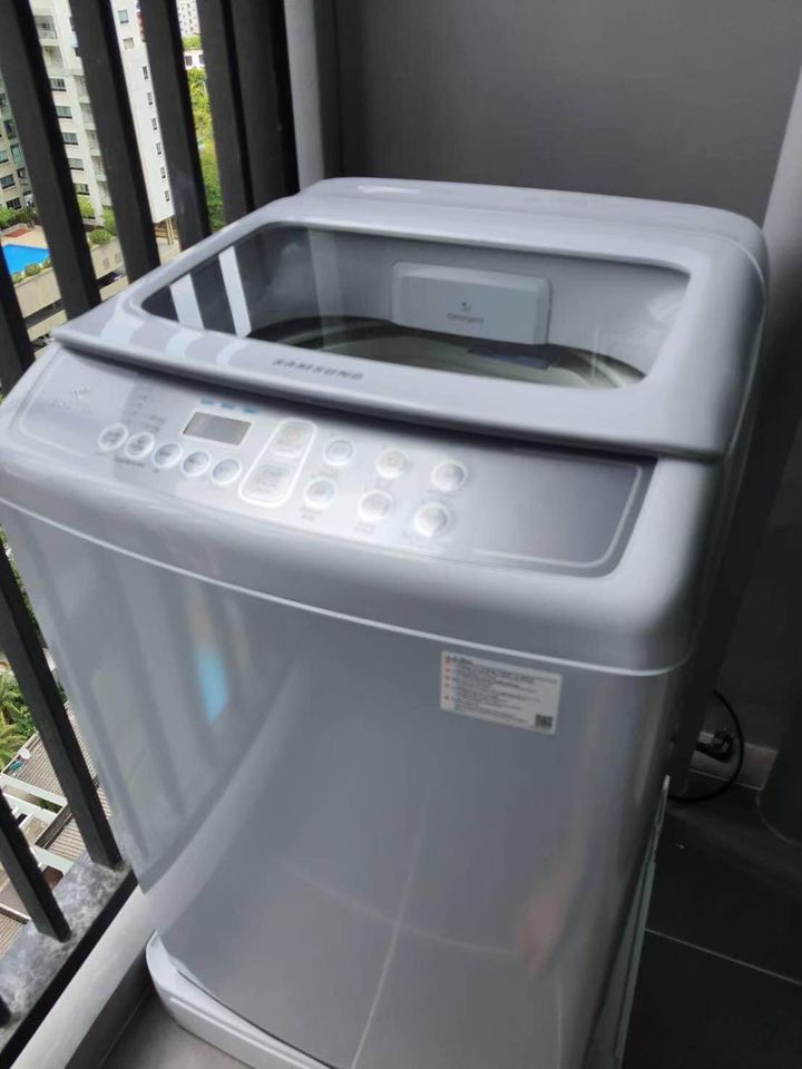 สนใจชมห้องติดต่อได้เลย Line ID: Smile-easy ปล่อยเช่าคอนโด ไนท์บริดจ์ คอลลาจ รามคำแหง (Knightsbridge Collage Ramkhamhaeng) - 1ห้องนอน 1ห้องน้ำ 1ห้องนั่งเล่น - ใกล้ MRT หัวหมาก - ขนาดห้อง 27 ตรม. ชั้น 12A