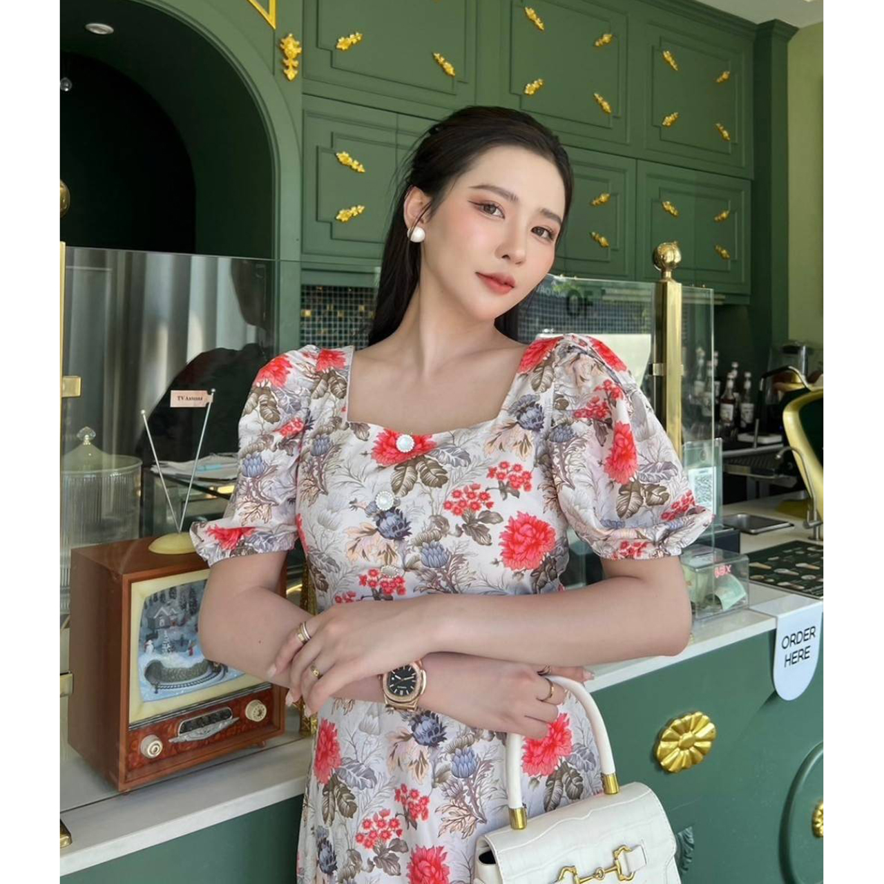 kudapy เดรสยาวสีขาว แขนตุ๊กตา ลายดอกไม้หวาน