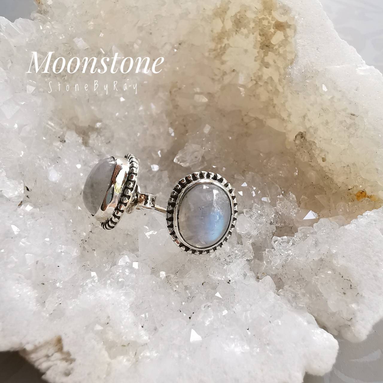 ต่างหูมูนสโตน(Moonstone)