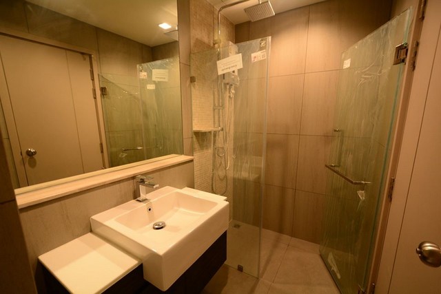 ให้เช่า The Politan Rive (เดอะ โพลิแทน รีฟ ) ทิศใต้ วิวสระว่ายน้ำ 7900