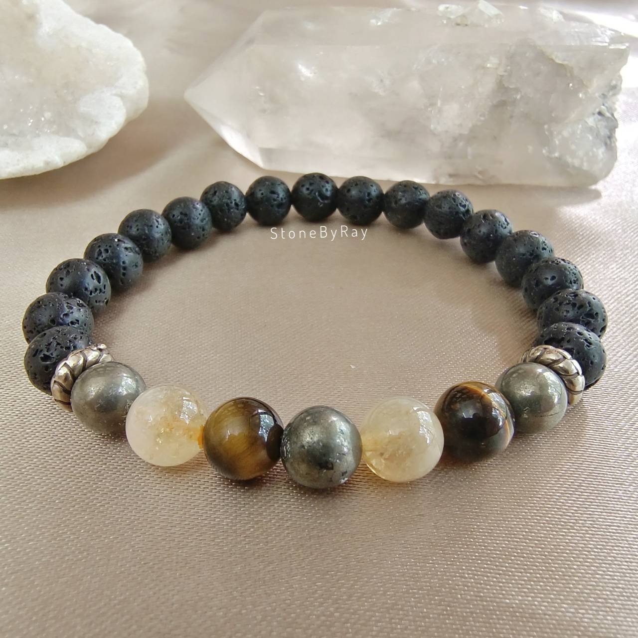 สร้อยข้อมือหินซิทรินร้อยกับไพไรต์หินตาเสือและลาวาสโตน