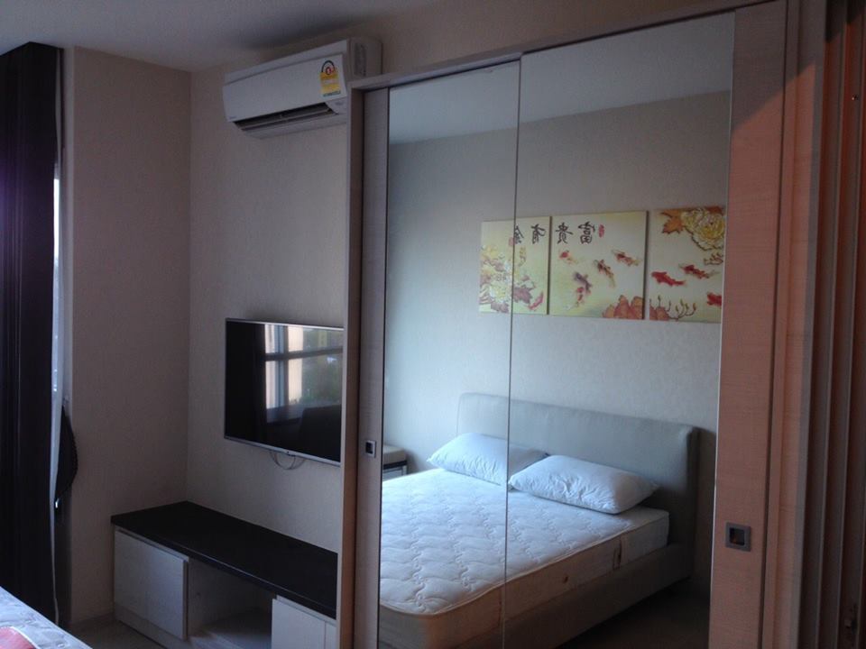 ขาย Life Ratchadapisek (ไลฟ์ รัชดาภิเษก) ฟรีภาษีโอน