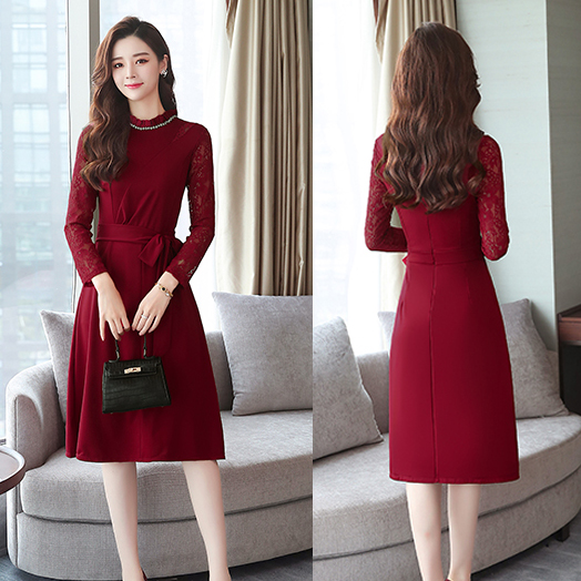 kudapy เดรสสั้นคอปีนแขนยาวสีแดงเลือดหมู/สีดำ มีโบว์ผูกที่เอวตามแบบ เดรสผ้าลูกไม้เนื้อนิ่มใสสบาย