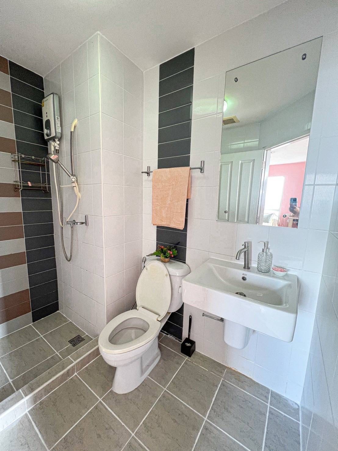 ให้เช่า เดอะ ทรัสต์ เรสซิเด้นซ์ ปิ่นเกล้า 1ห้องนอน ชั้น30 ตกแต่งพร้อมอยู่