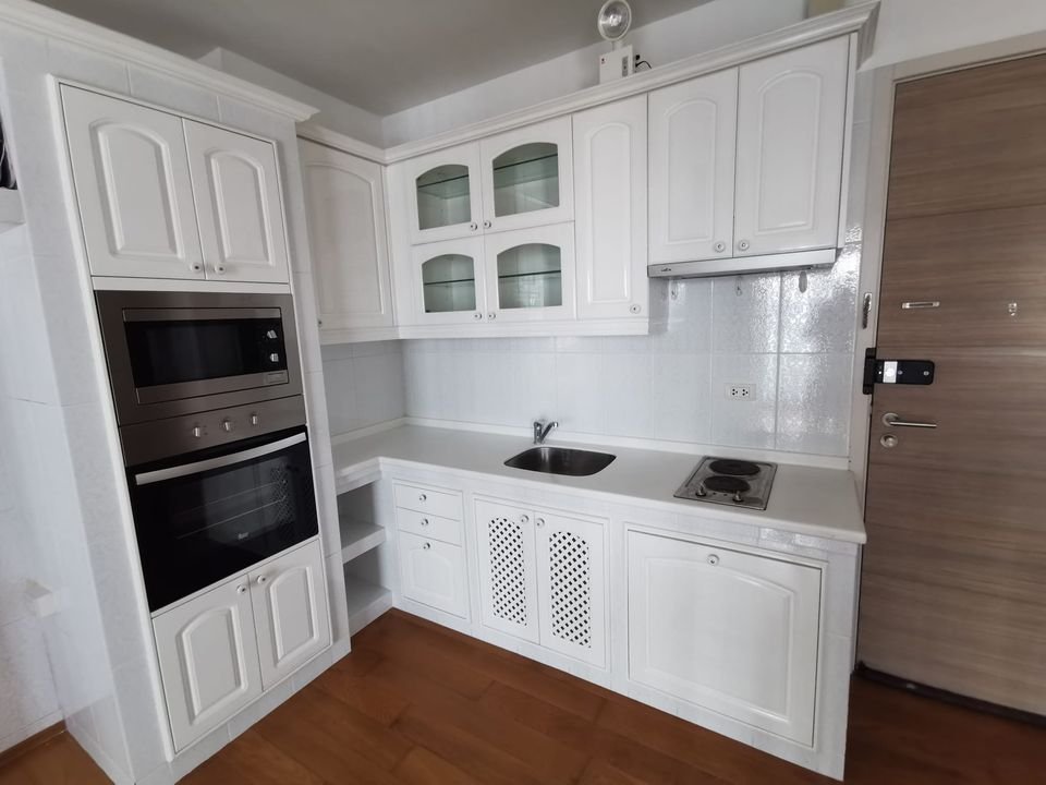 ให้เช่าคอนโด Hive Taksin (ไฮฟ์ ตากสิน) โซน รถไฟฟ้า BTS วงเวียนใหญ่ ห้องแบบ 1ห้องนอน / 1ห้องน้ำ ขนาดห้อง 51 ตรม. ชั้น 10