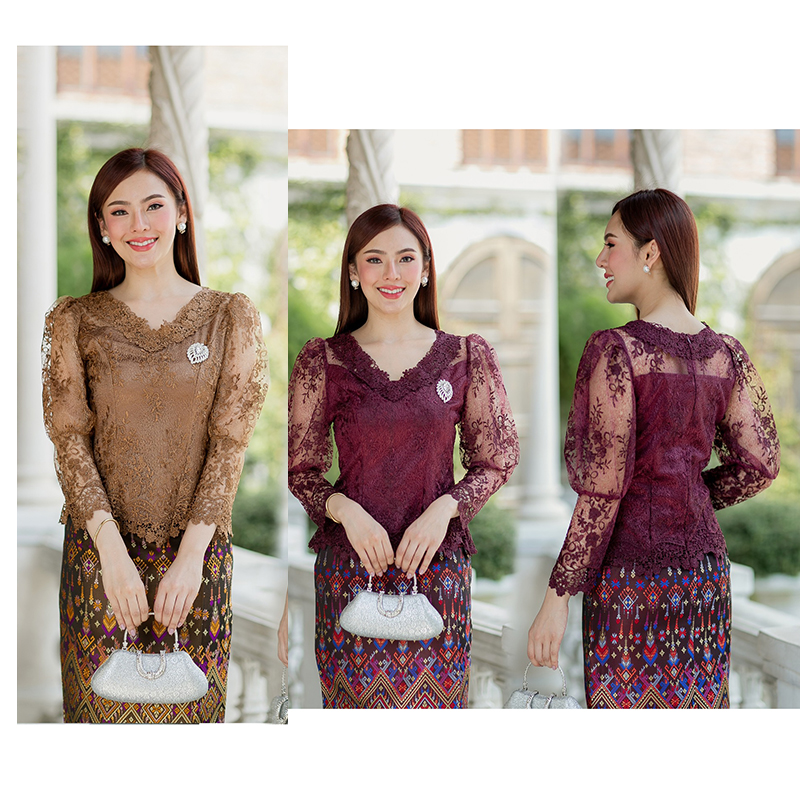 kudapy (เฉพาะเสื้อ) เสื้อลูกไม้สีน้ำตาล/สีม่วงเข้ม ตัวเสื้อใช้ผ้าลูกไม้ใยบวบเนื้อดีลายลูกไม้แน่นทั้งตัว ตัวเสื้อมาพร้อมซับในเนื้อดีในตัว