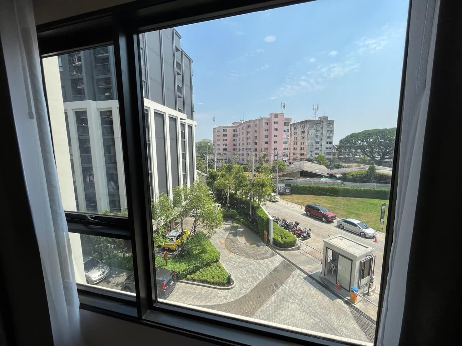 ปล่อยเช่าคอนโด Aspire Sukhumvit - Onnut (แอสปาย สุขุมวิท - อ่อนนุช) - แต่งครบมีเครื่องซักผ้า - การเดินทาง: ใกล้ bts อ่อนนุช (มีบริการ รถตู้รับ-ส่ง BTS อ่อนนุช)