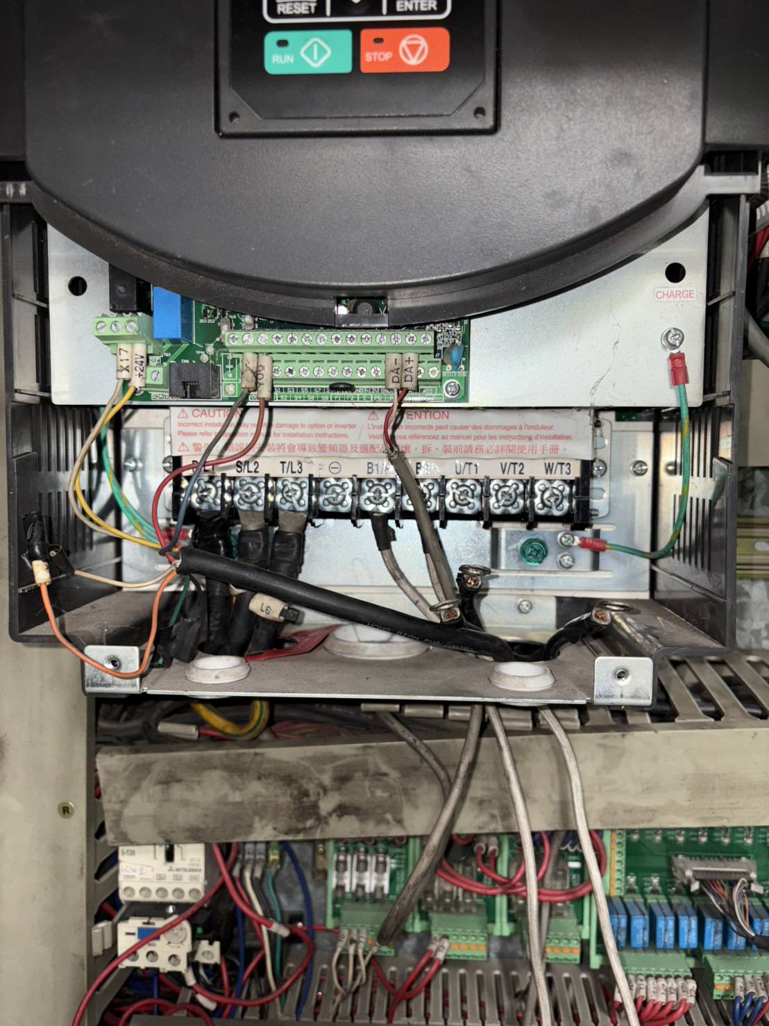 ซ่อม SERVO DRIVE MITSUBISHI MDS-R-V2-8080