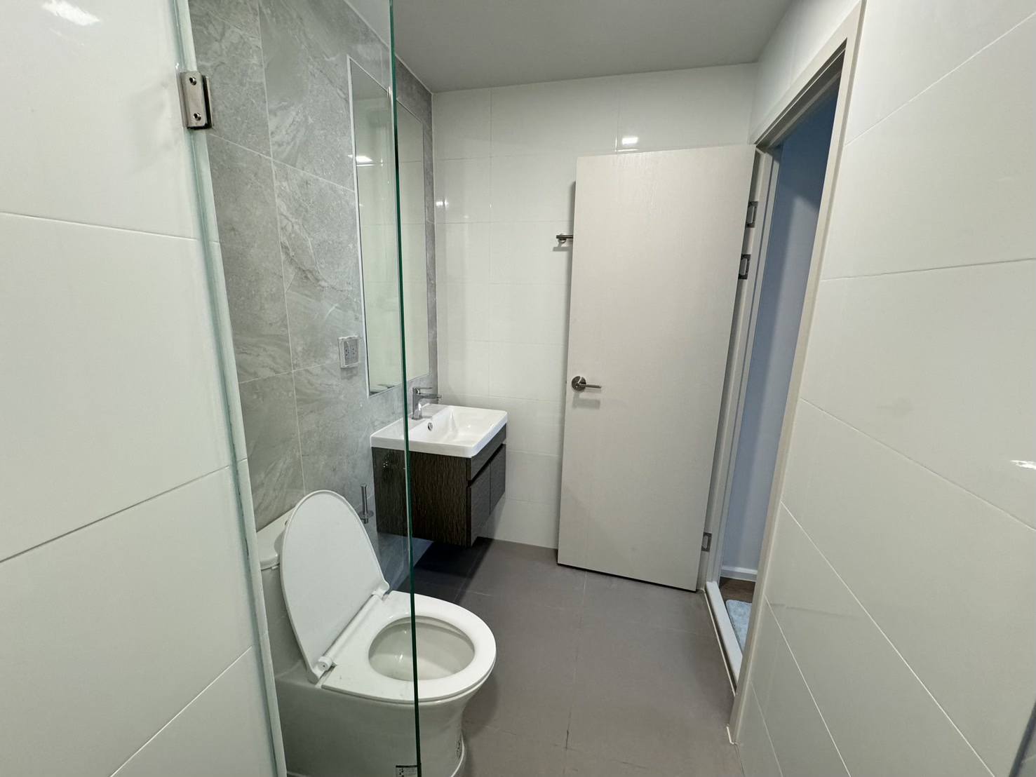 ให้เช่าคอนโด Modiz Rhyme Ramkhamhaeng (โมดิซ ไรห์ม รามคำแหง) โซนพื้นที่ รามคำแหง ห้องแบบ 2ห้องนอน / 1ห้องน้ำ · ขนาดห้อง 35 ตรม. ชั้น 14