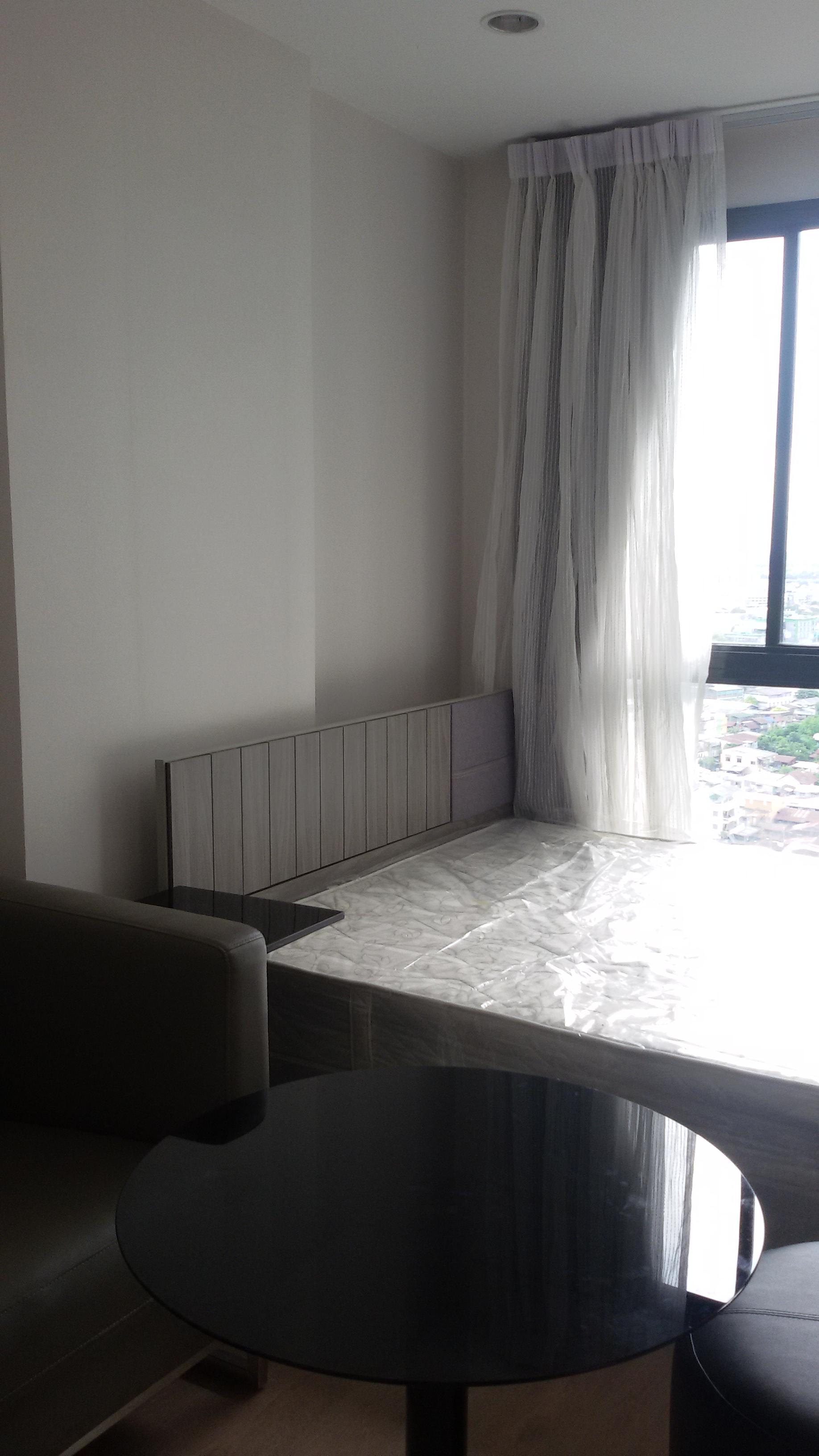ให้เช่า Ideo Sathorn - Thaphra (ไอดีโอ สาทร-ท่าพระ) มีเครื่องซักผ้า