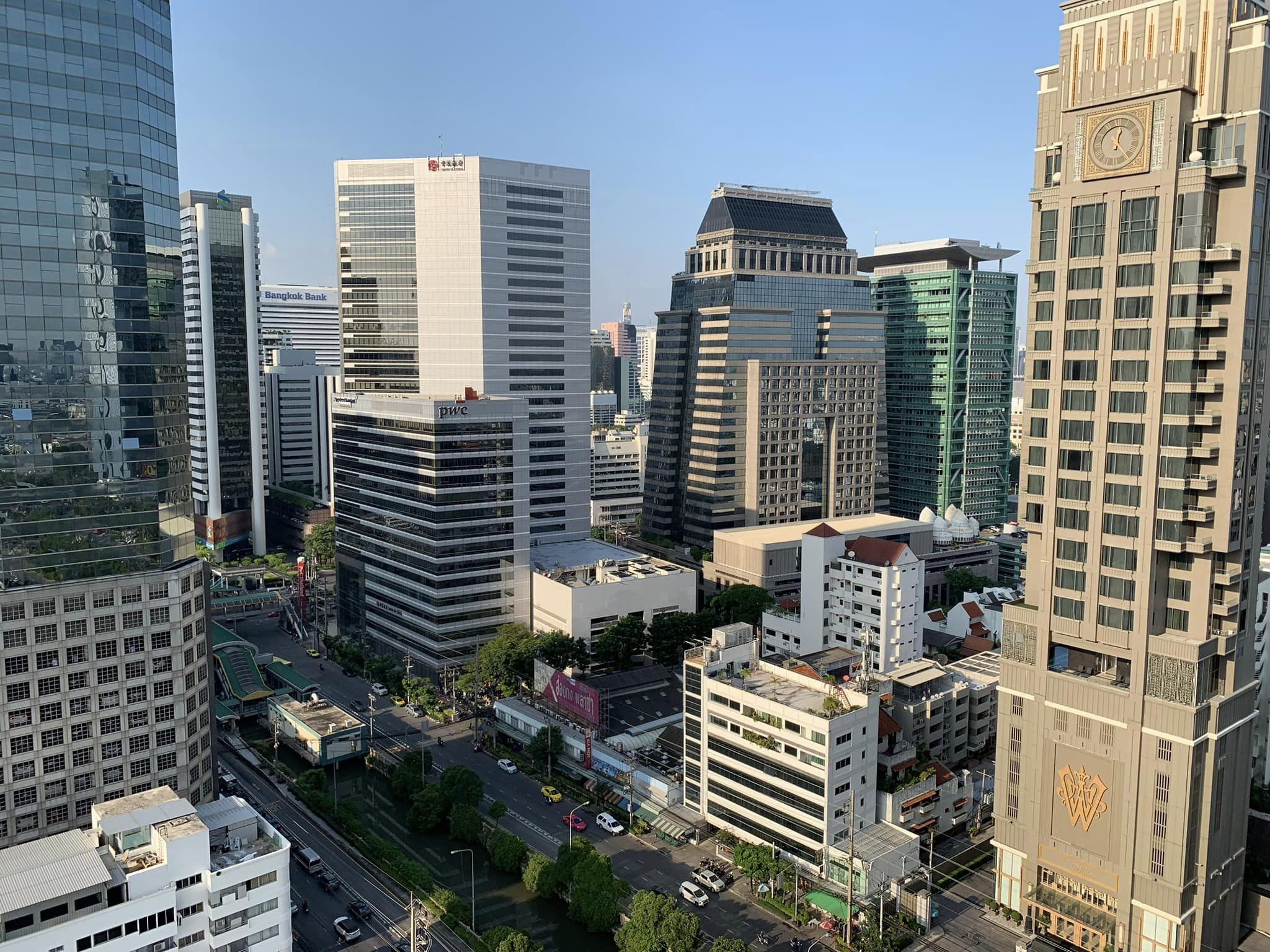 ปล่อยเช่าคอนโด The Empire Place (ดิ เอ็มไพร์ เพลซ) สาทร - ห้องสวยวิวสวยน่าอยู่เฟอร์เครื่องใช้ไฟฟ้าครบครั้น - การเดินทาง: ใกล้ BTS ช่องนนทรี