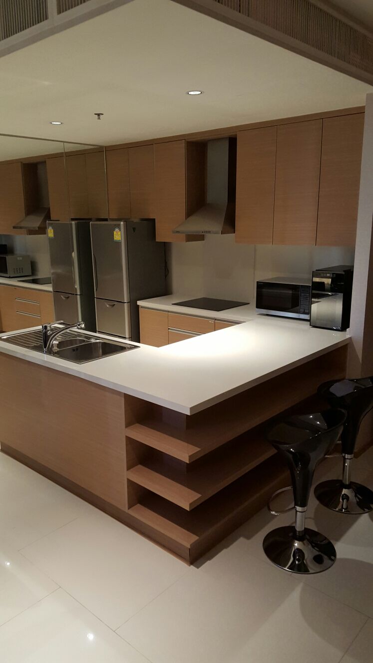 BTS Phrom Pong Condo For rent The Emporio Place (ดิ เอ็มโพริโอ เพลส) Duplex