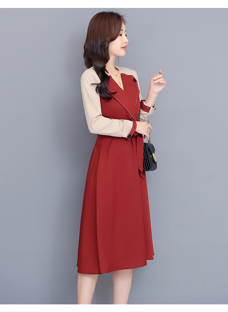 kudapy เดรสใส่ทำงาน ผ้าโพลีเอสเตอร์ผสมสีทูโทน ตัวเดรสสีไวน์แดง แขนเสื้อสีครีม