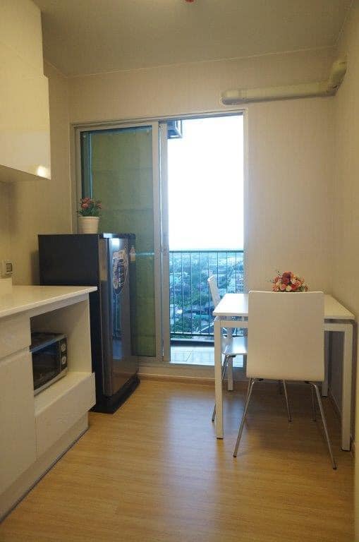 Fuse Sense Bangkae ให้เช่าเฟอร์เครื่องใช้ไฟฟ้าครบวางจองก่อนได้ สอบถามแอด Line ID : Smile-easy