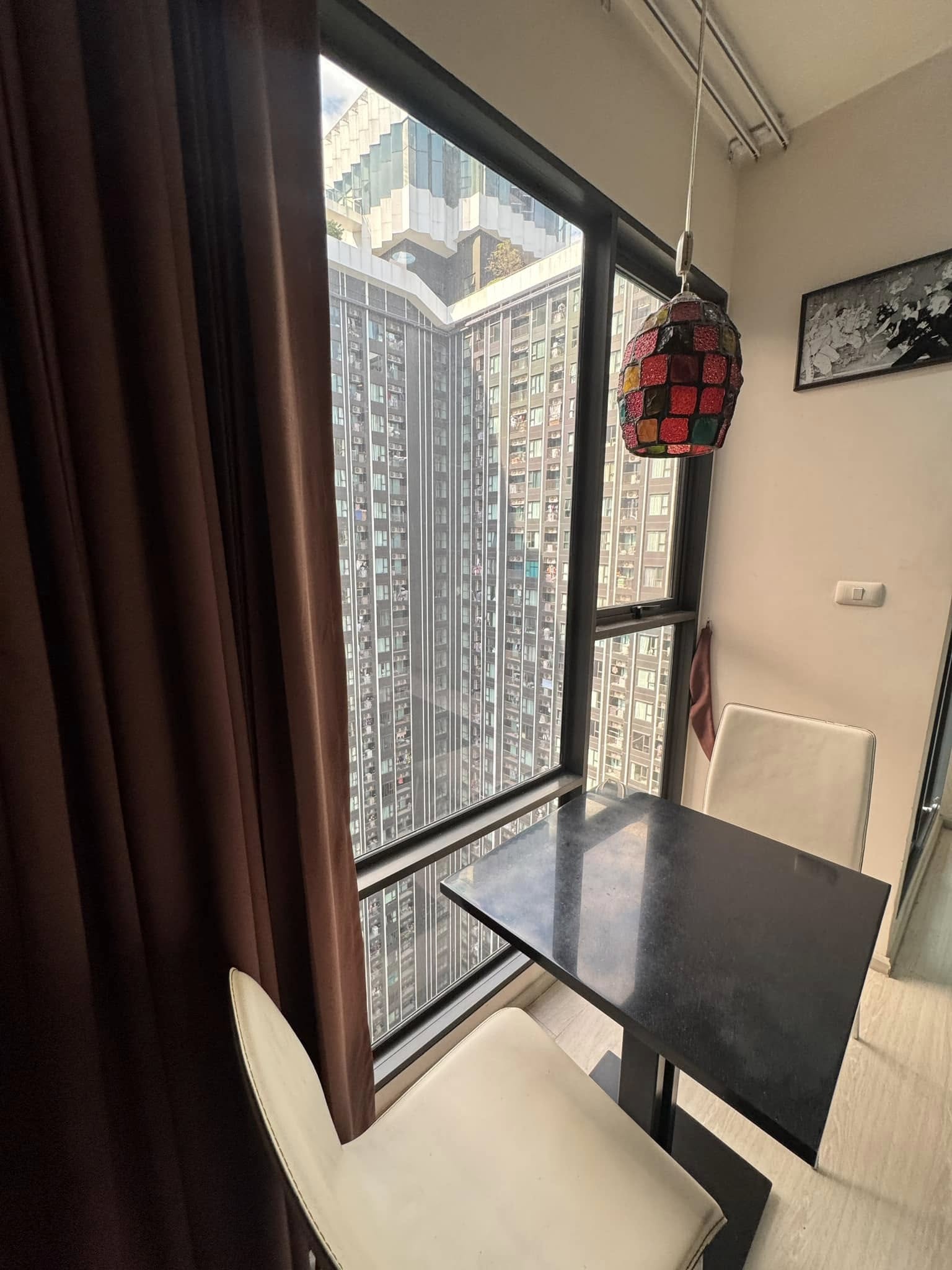 ปล่อยเช่า Rhythm Asoke (ริทึ่ม อโศก) - โซนพื้นที่ MRT พระราม 9 Studio 1ห้องน้ำ - ขนาดห้อง 22.5 ตรม. ชั้น 34 - ให้เช่า 14,000 ต่อเดือน